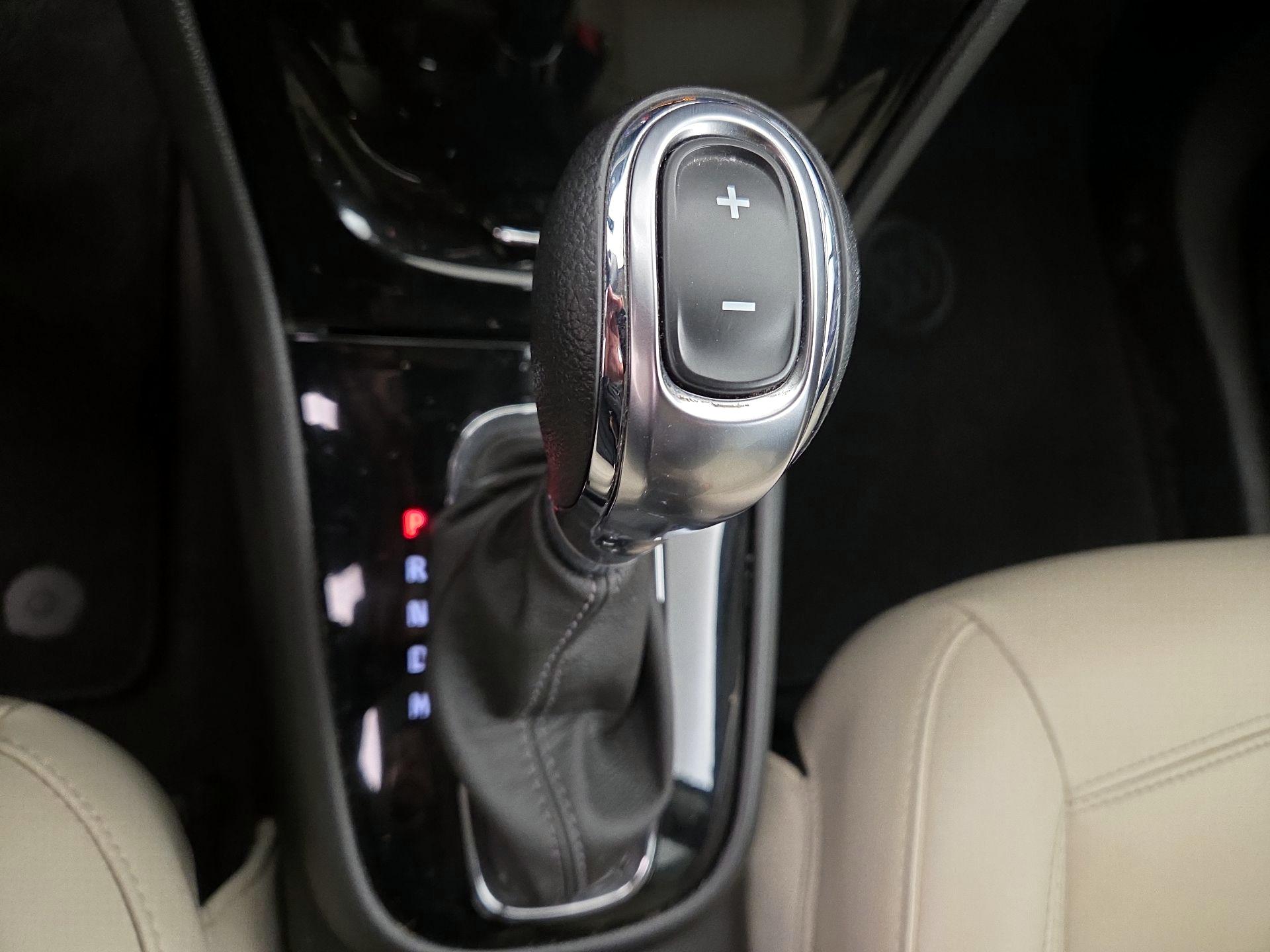 Thumbnail: 2017 Buick Encore - 17