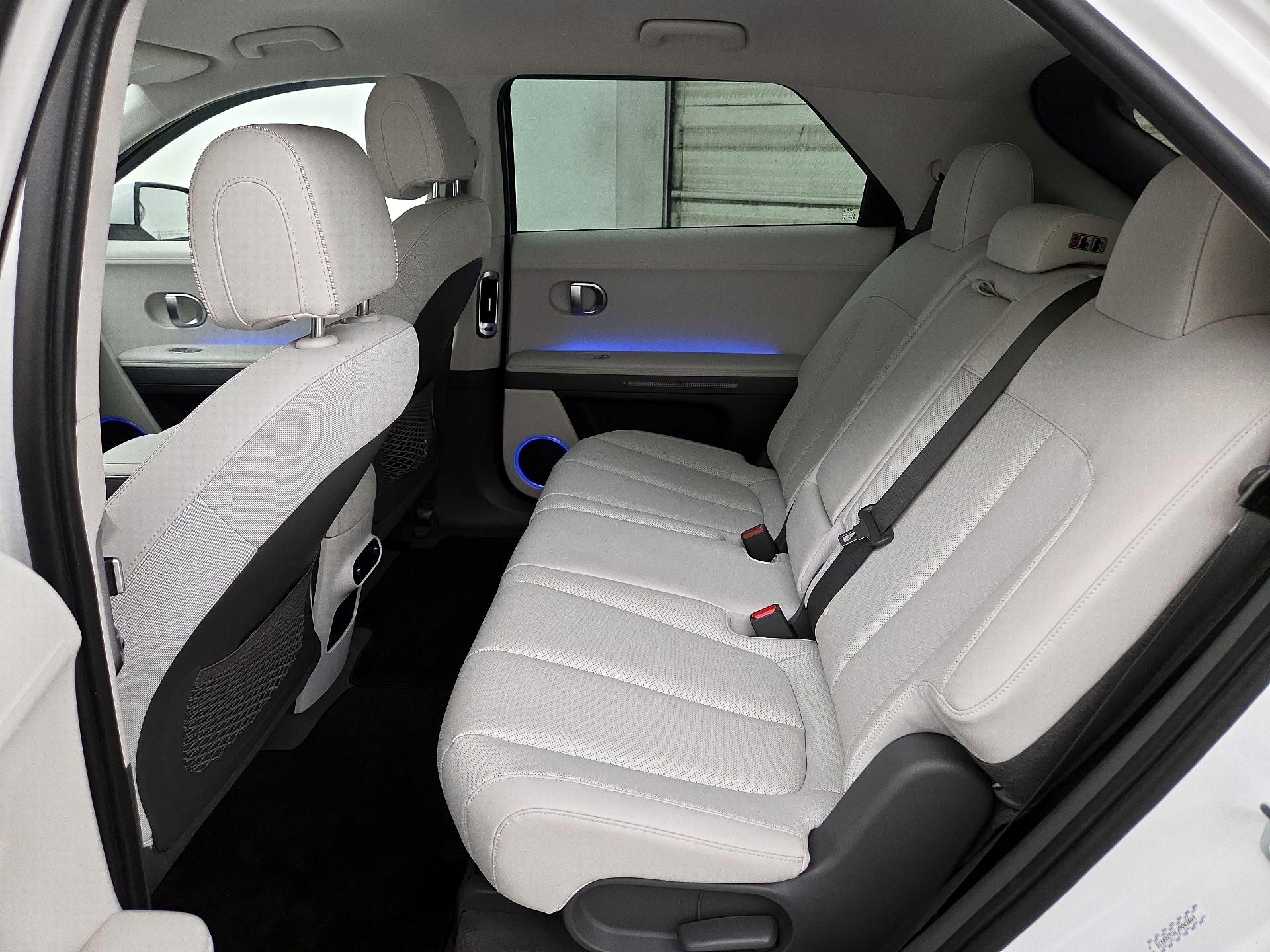 Thumbnail: 2023 Hyundai Ioniq 5 - 20