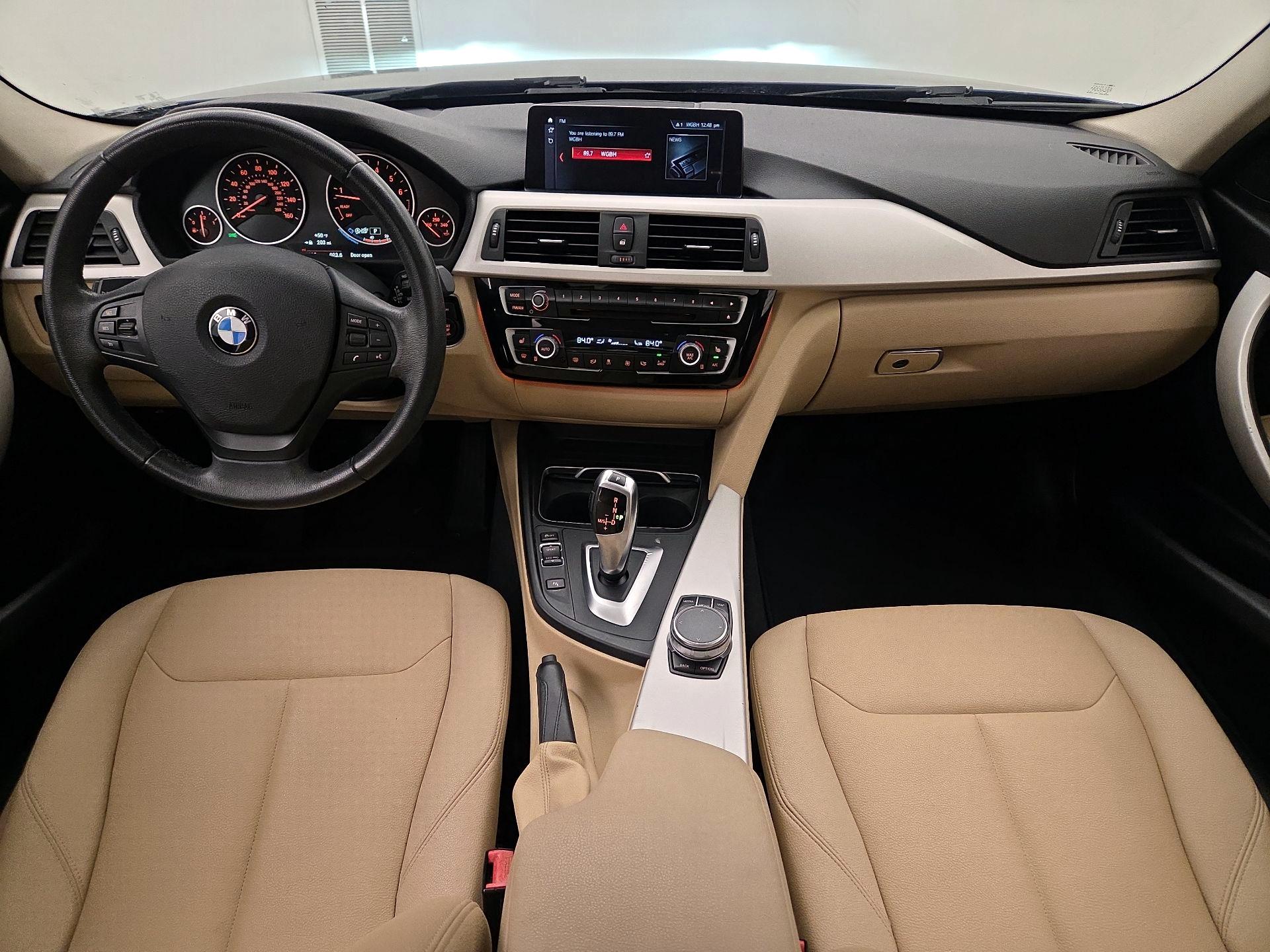 Thumbnail: 2018 BMW 3 Series - 9