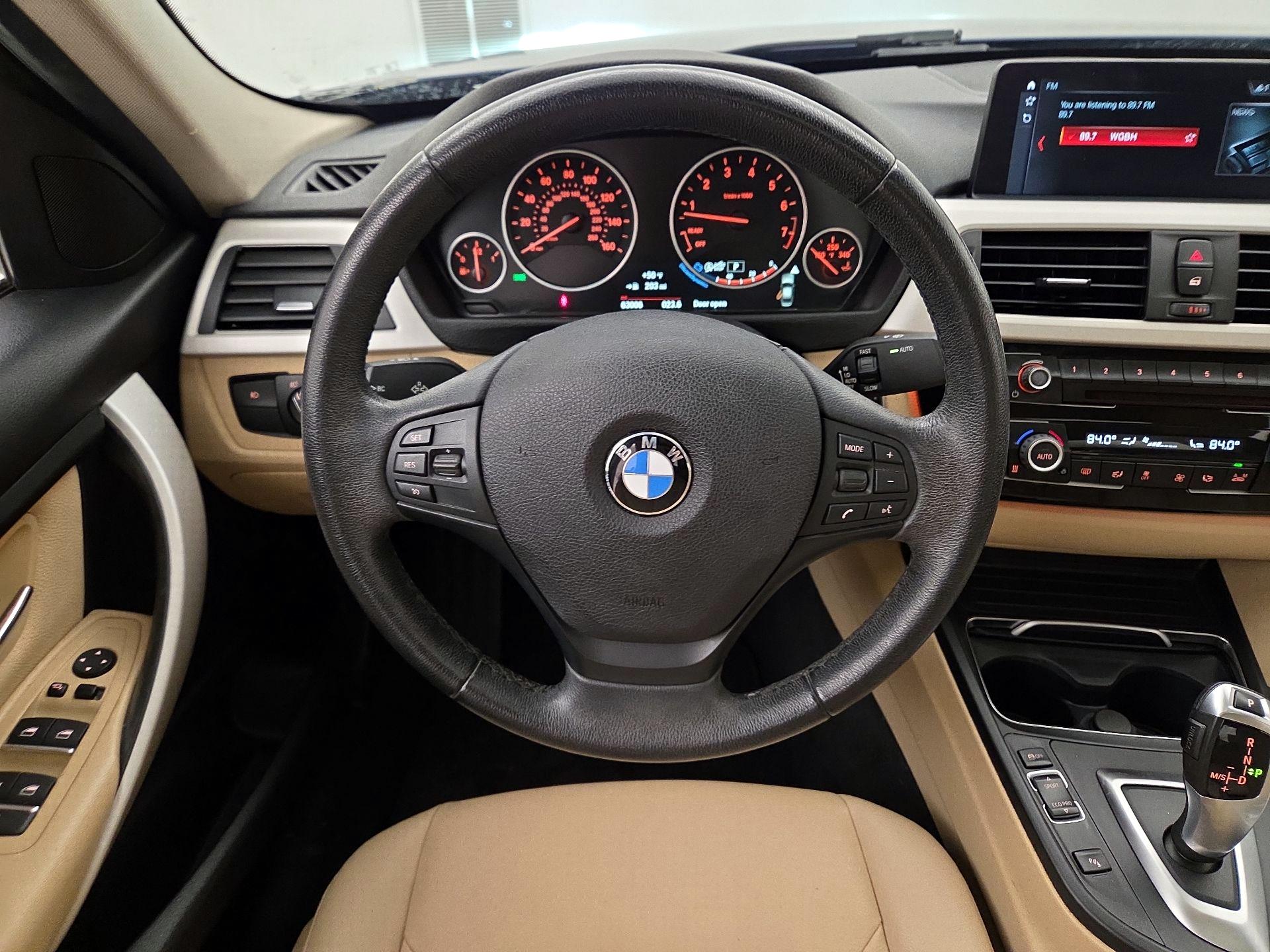 Thumbnail: 2018 BMW 3 Series - 10