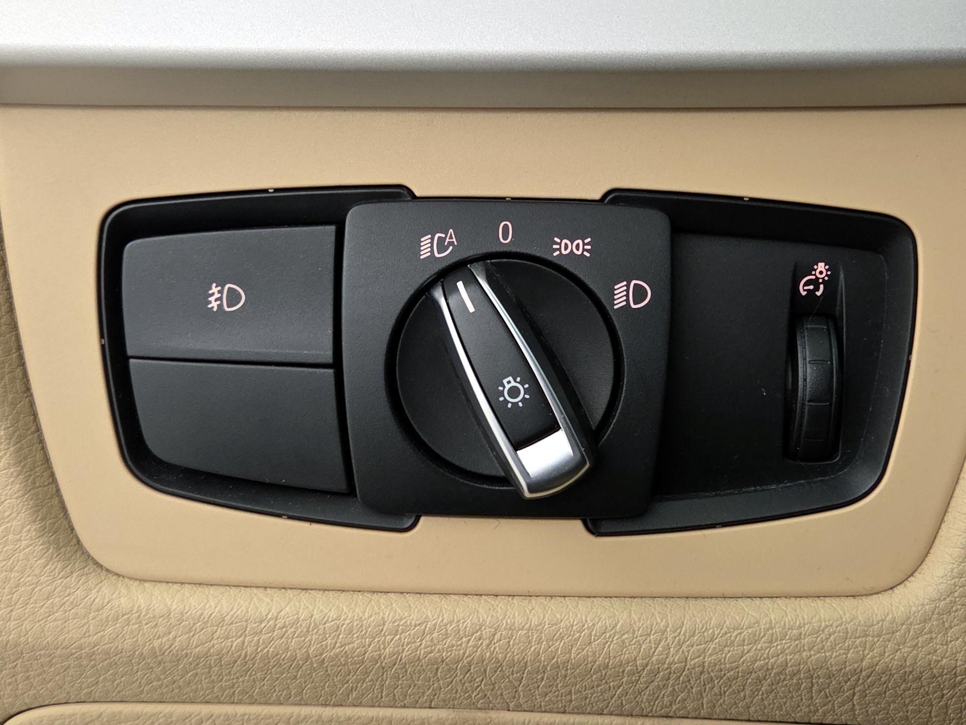 Thumbnail: 2018 BMW 3 Series - 13