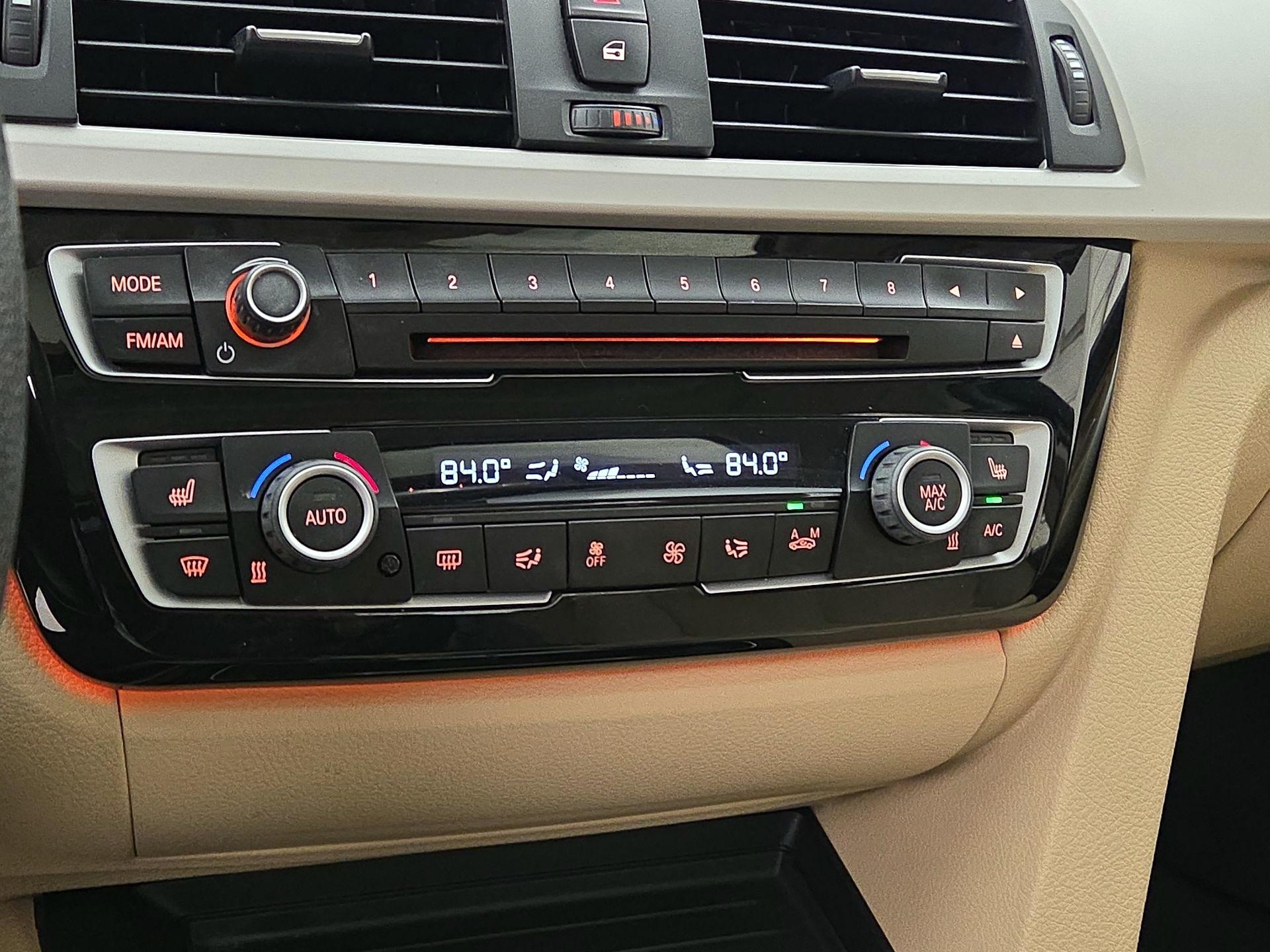 Thumbnail: 2018 BMW 3 Series - 16