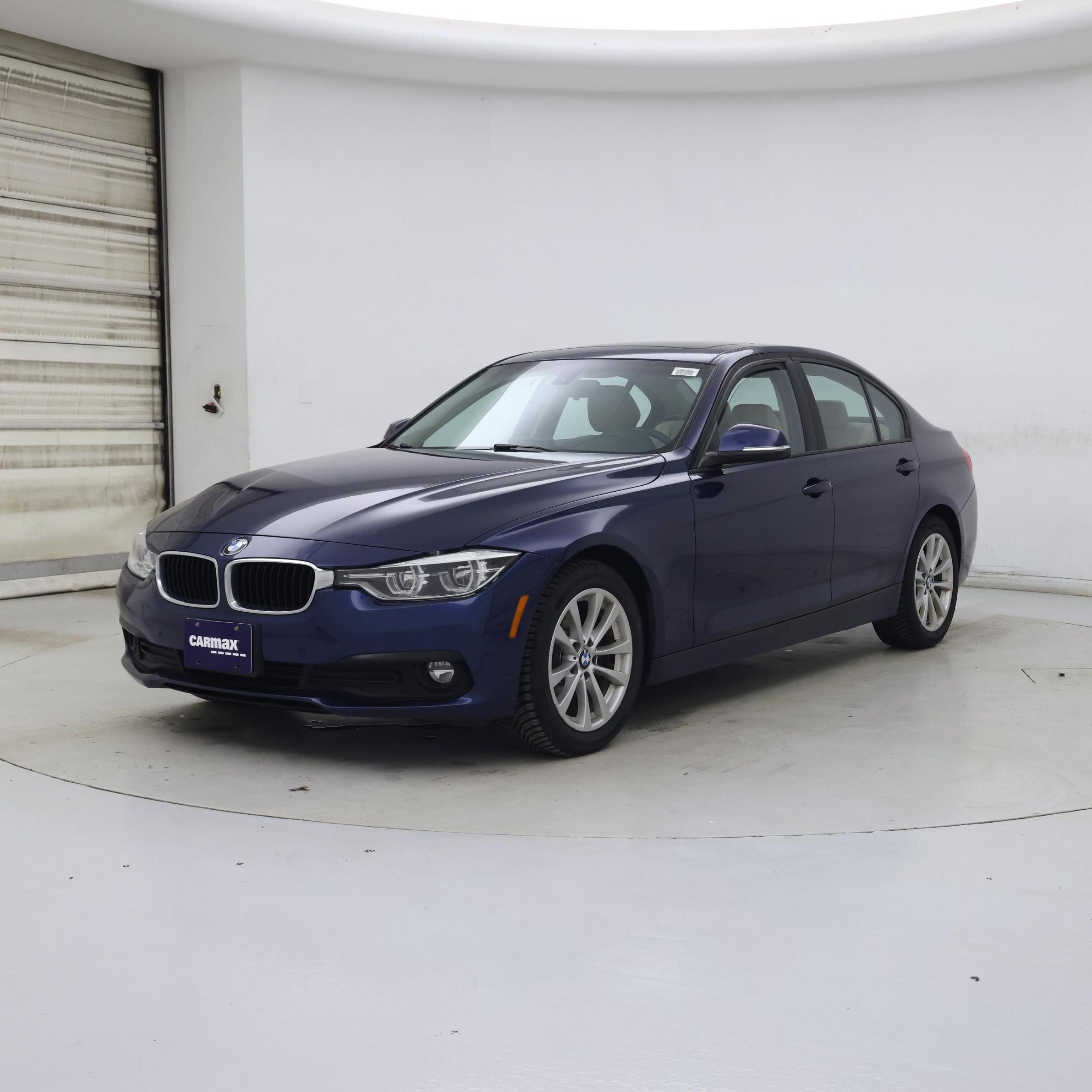 Thumbnail: 2018 BMW 3 Series - 4