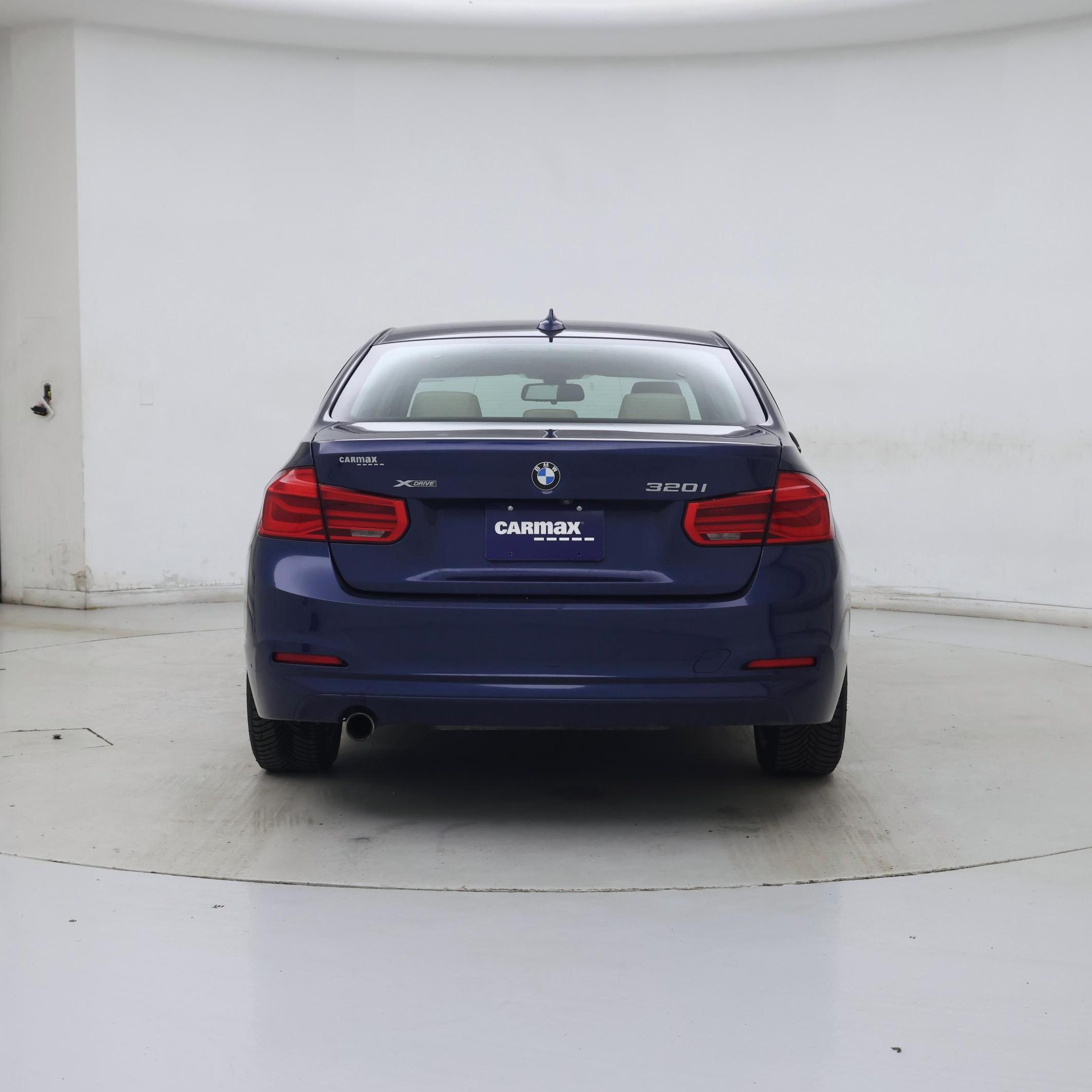 Thumbnail: 2018 BMW 3 Series - 6