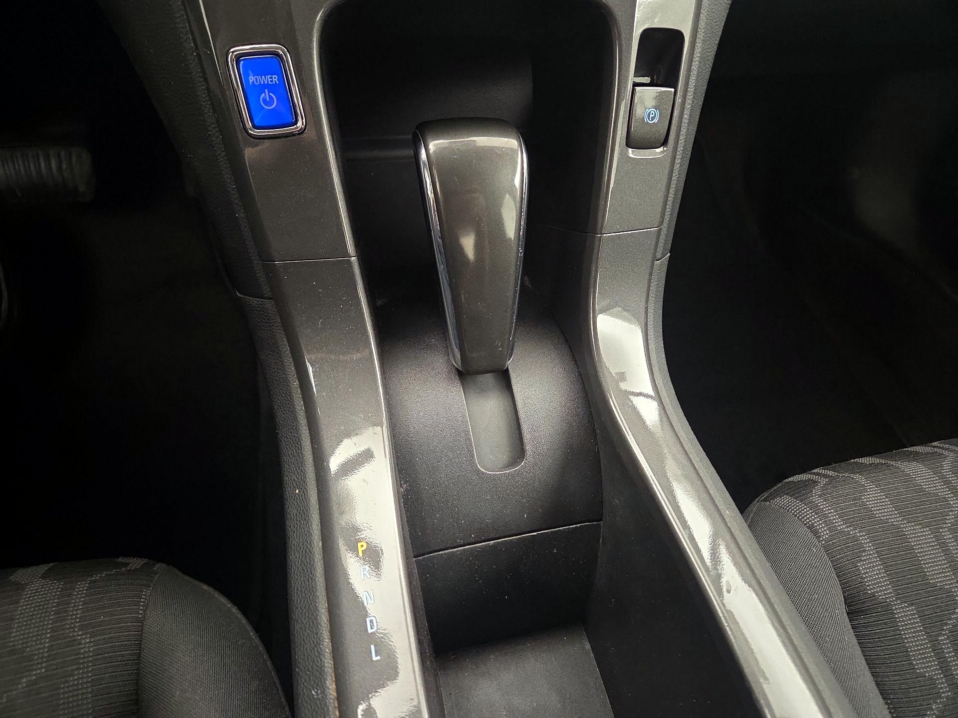 Thumbnail: 2015 Chevrolet Volt - 16