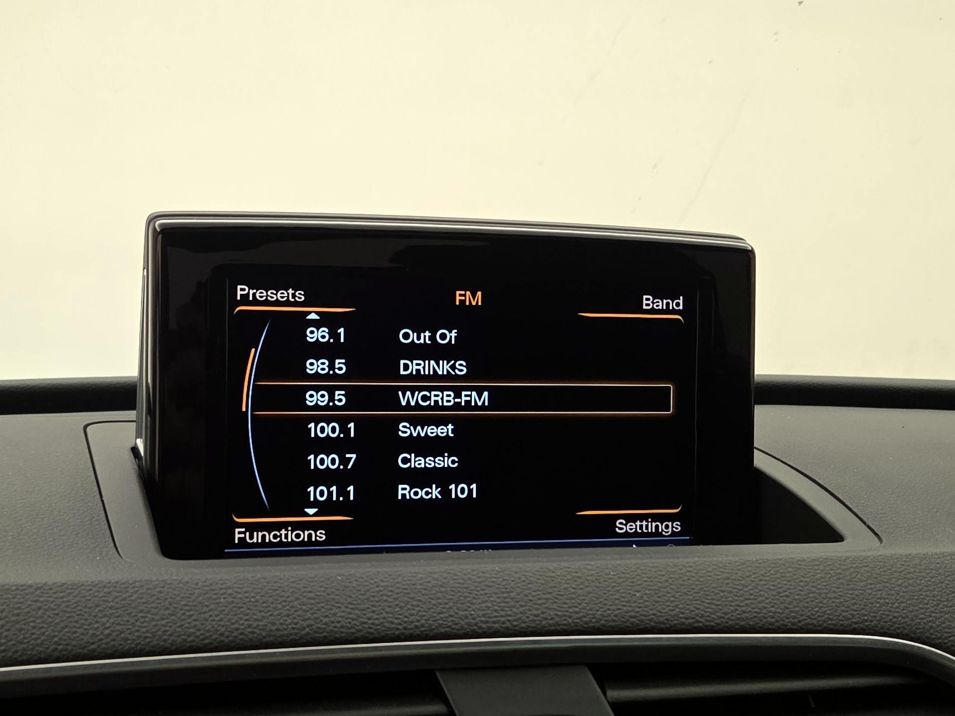 Thumbnail: 2017 Audi Q3 - 15