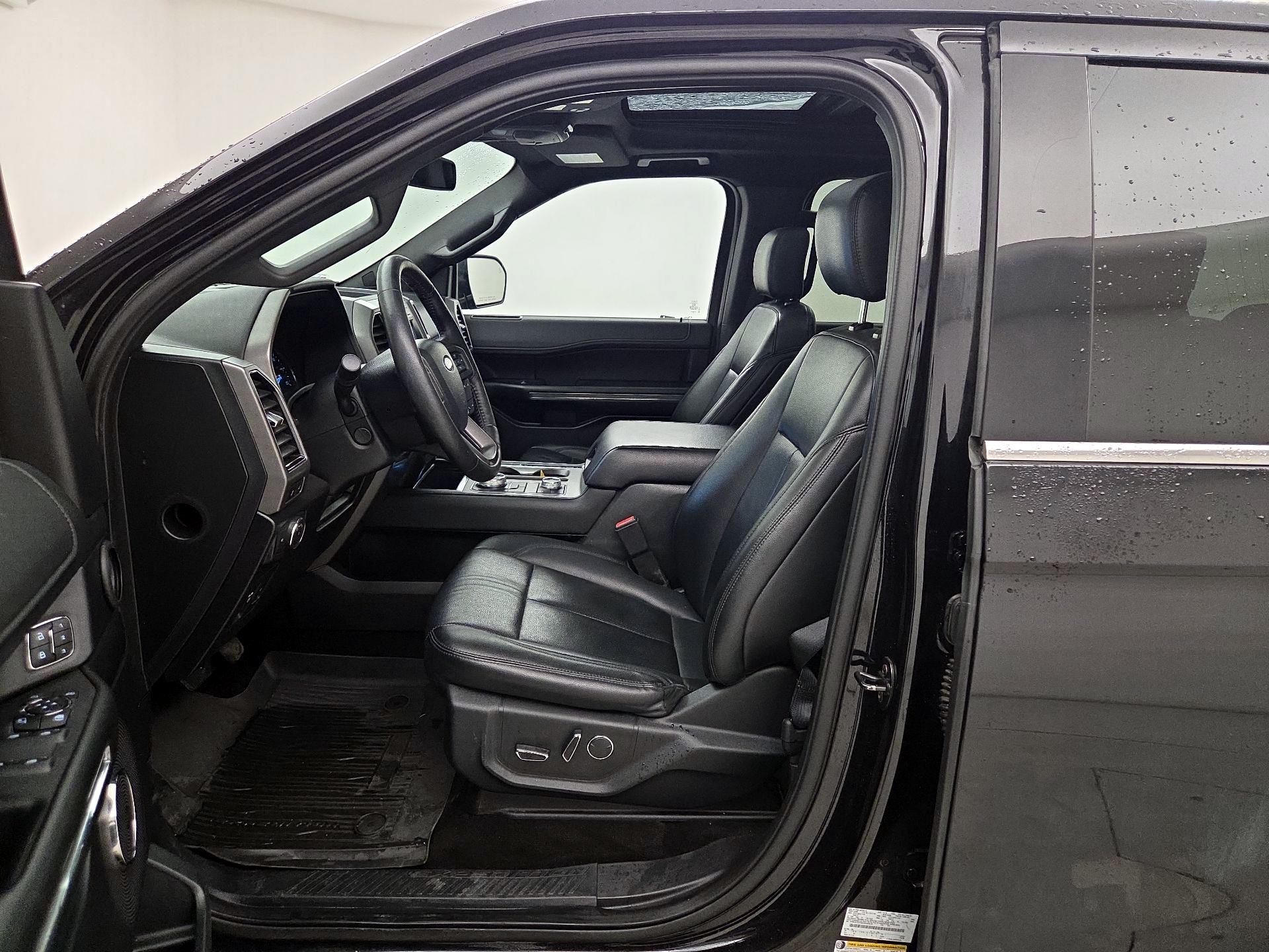 Thumbnail: 2019 Ford Expedition - 11