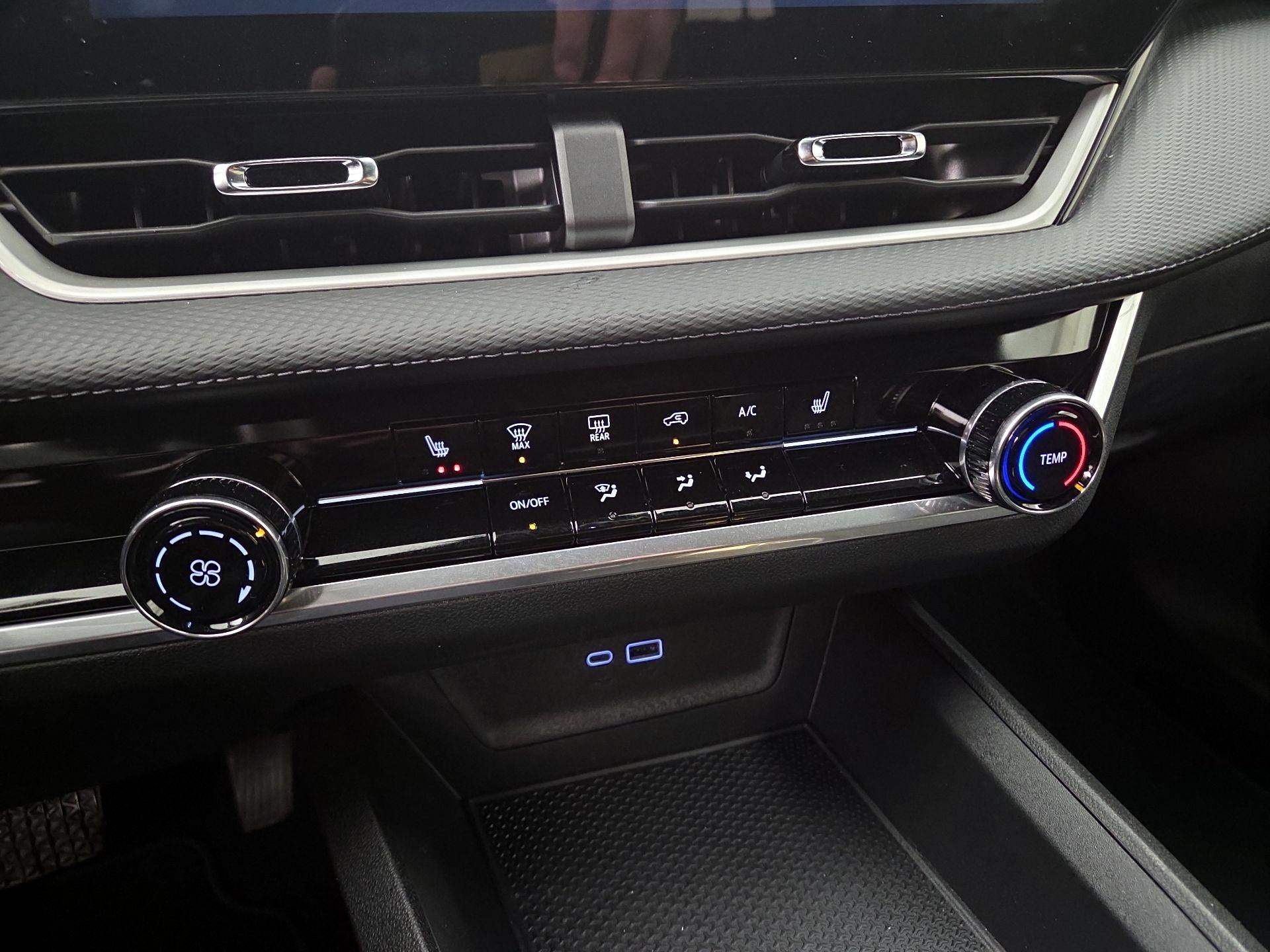 Thumbnail: 2026 Chevrolet Equinox - 17