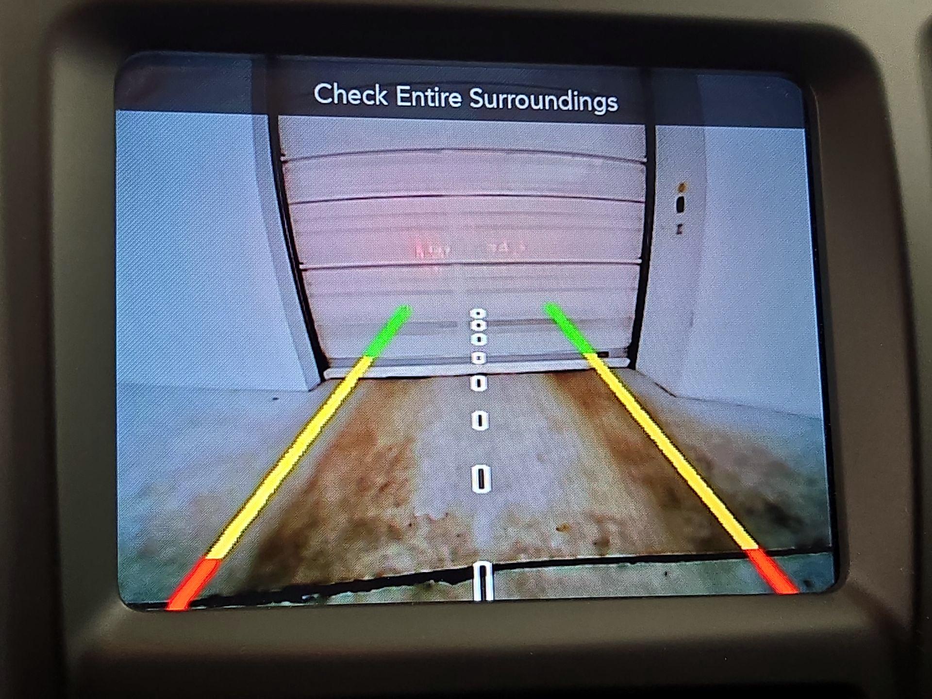 Thumbnail: 2015 Jeep Cherokee - 15