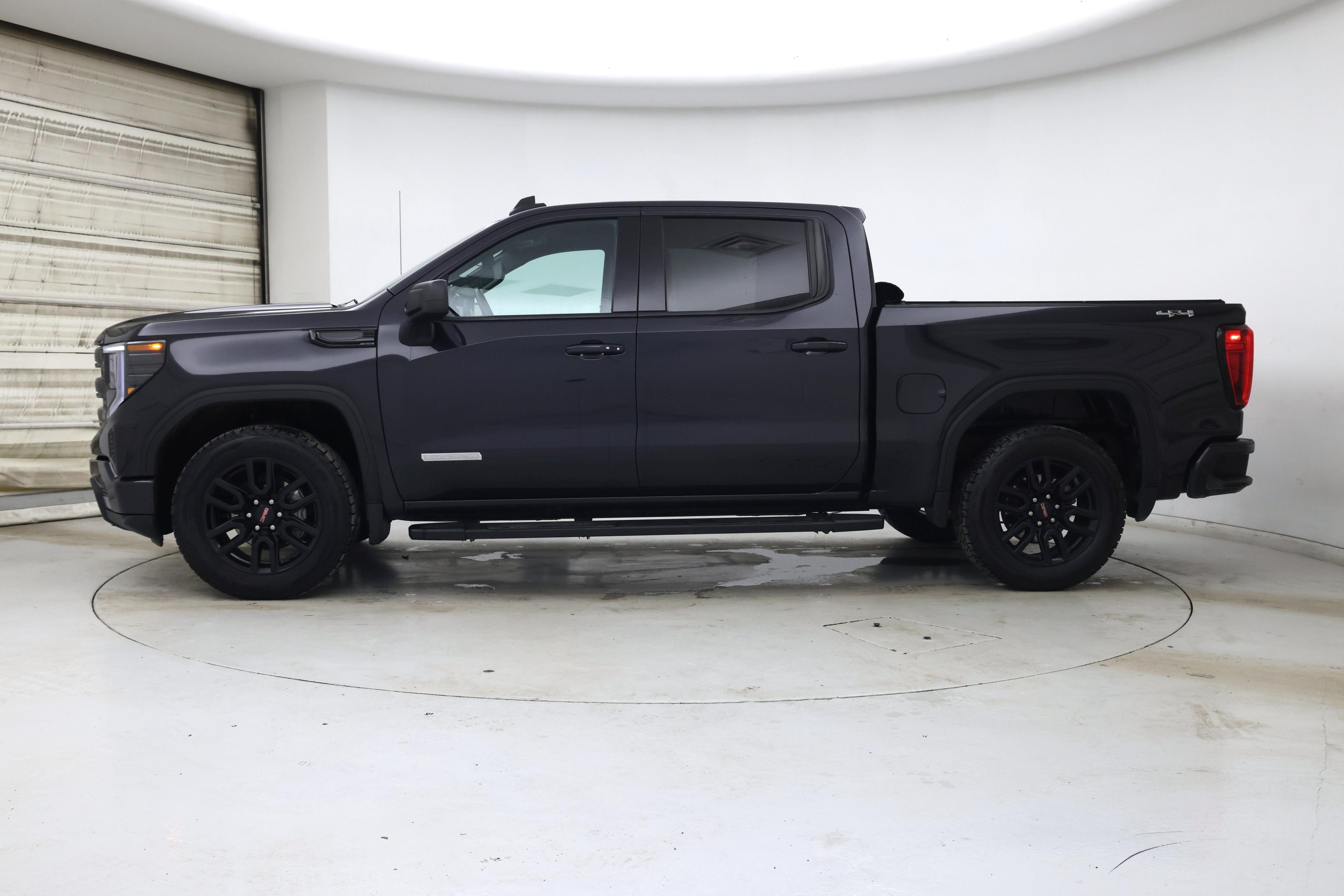 Thumbnail: 2023 GMC Sierra 1500 - 3