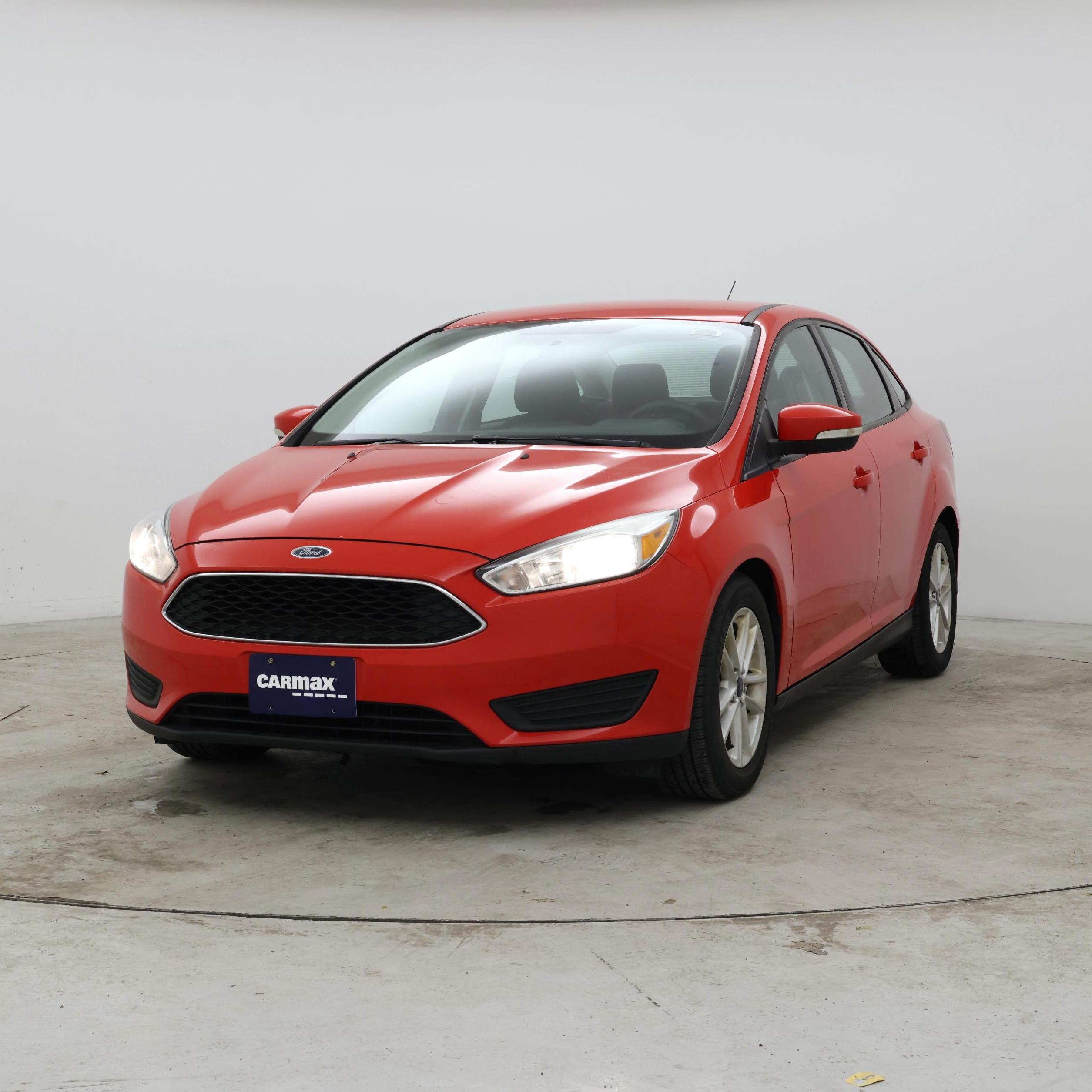 Thumbnail: 2015 Ford Focus - 4