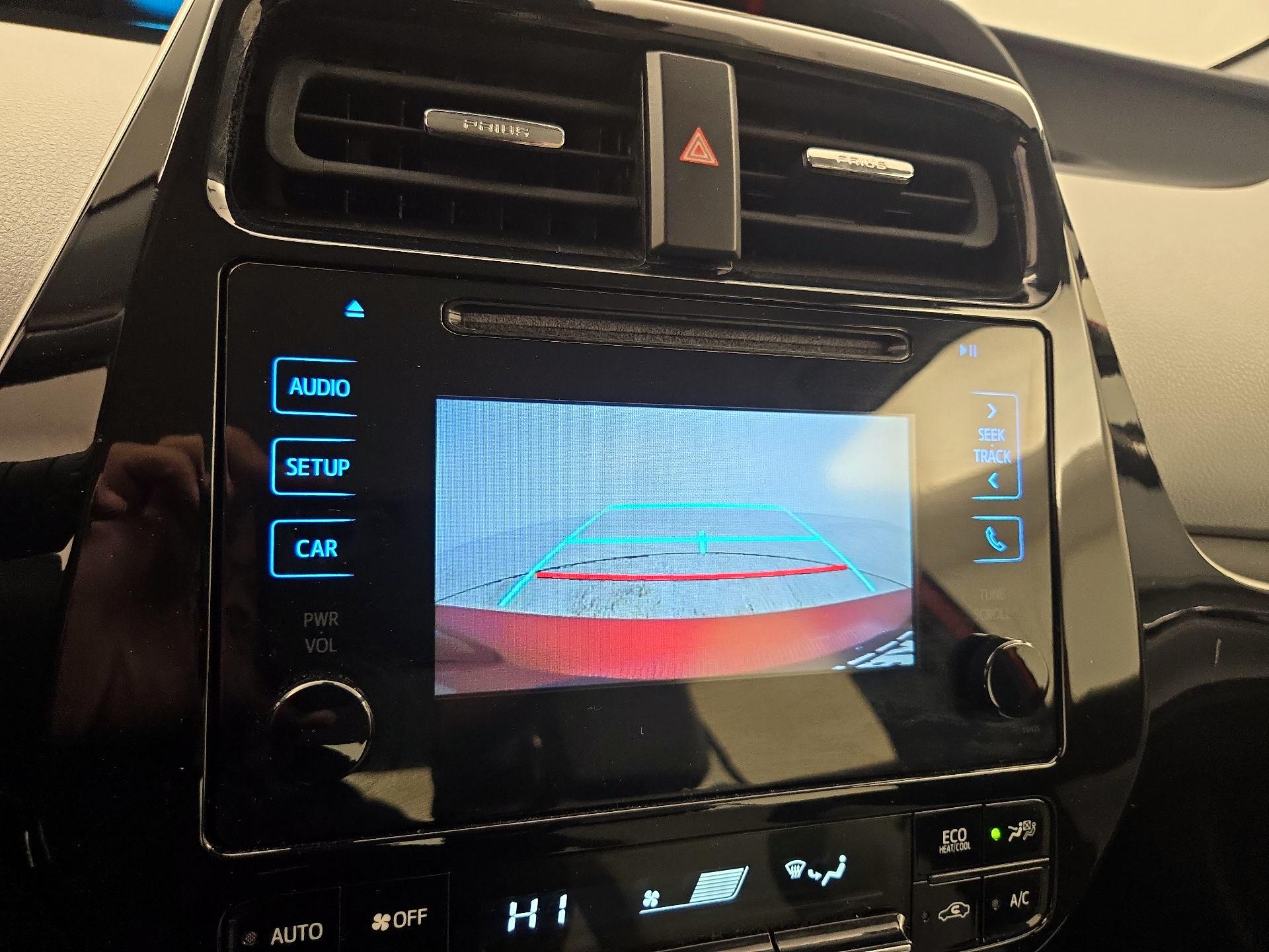 Thumbnail: 2019 Toyota Prius - 14