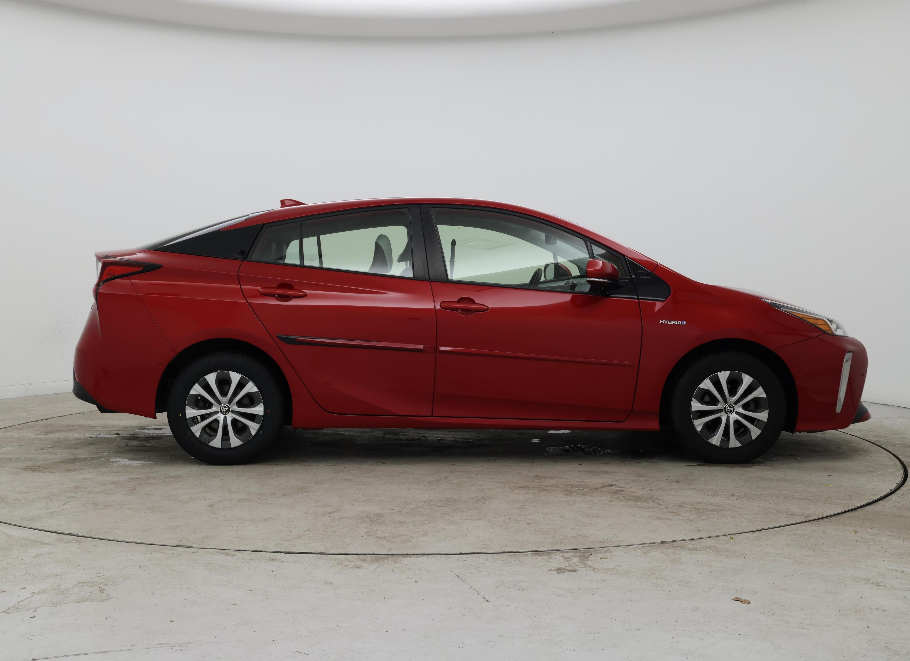 Thumbnail: 2019 Toyota Prius - 7