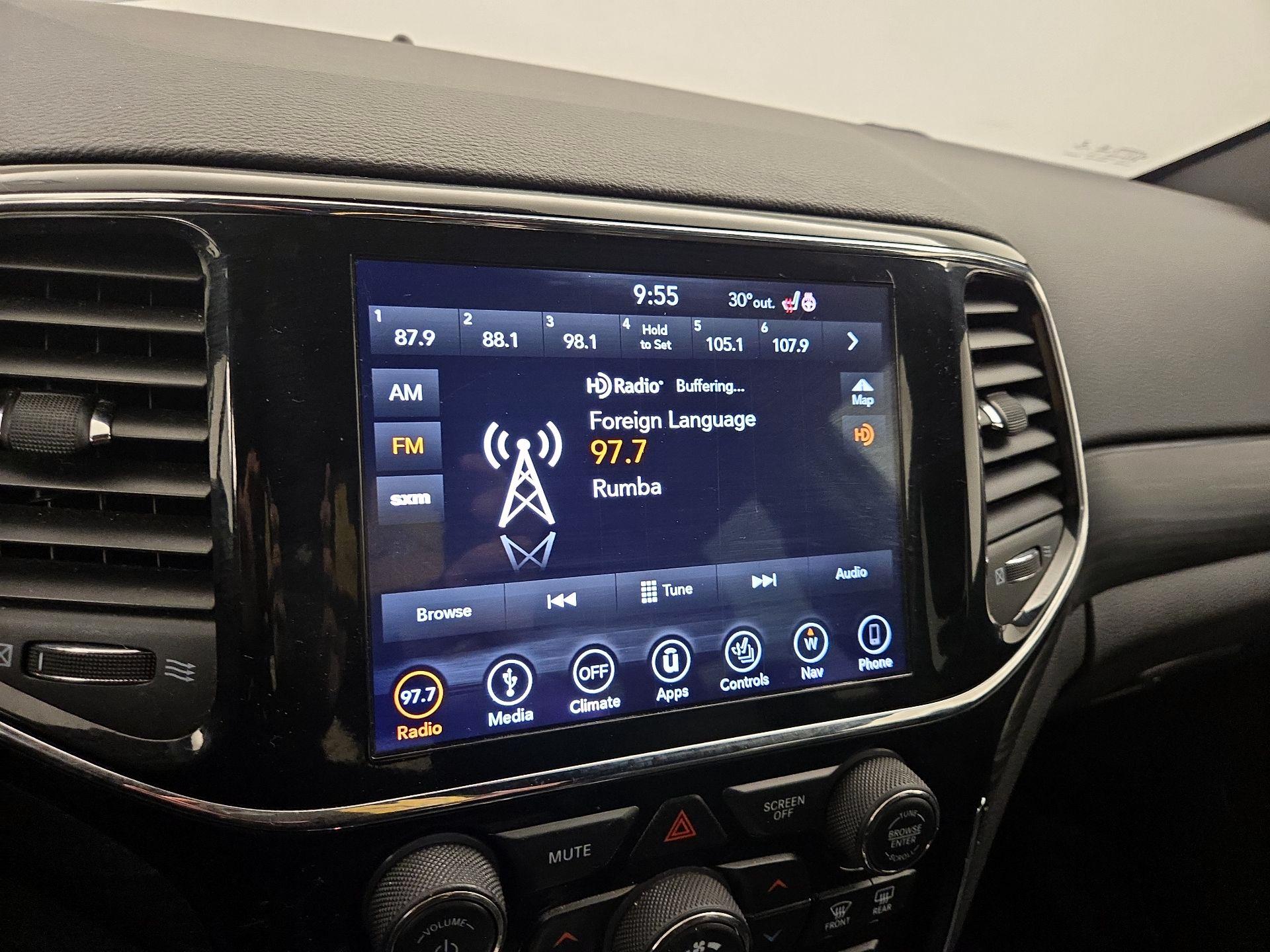 Thumbnail: 2019 Jeep Grand Cherokee - 16