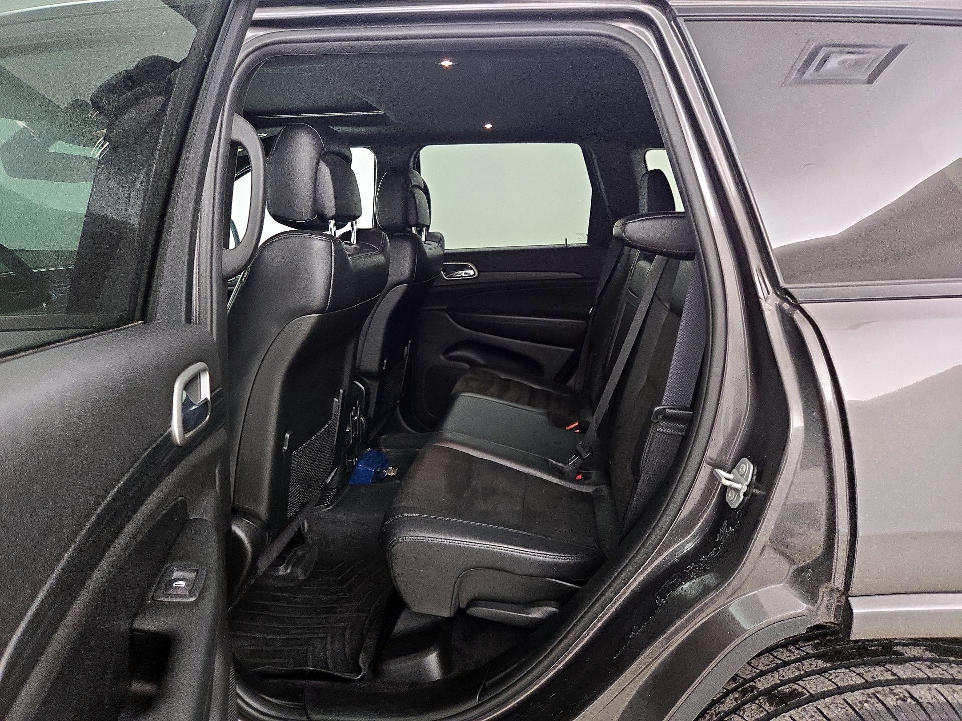 Thumbnail: 2019 Jeep Grand Cherokee - 20