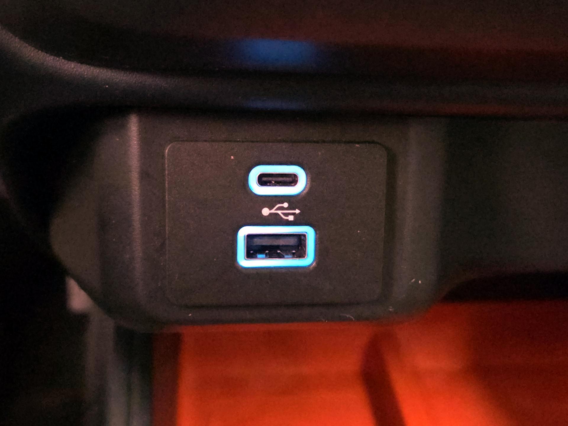 Thumbnail: 2022 Ford Maverick - 18