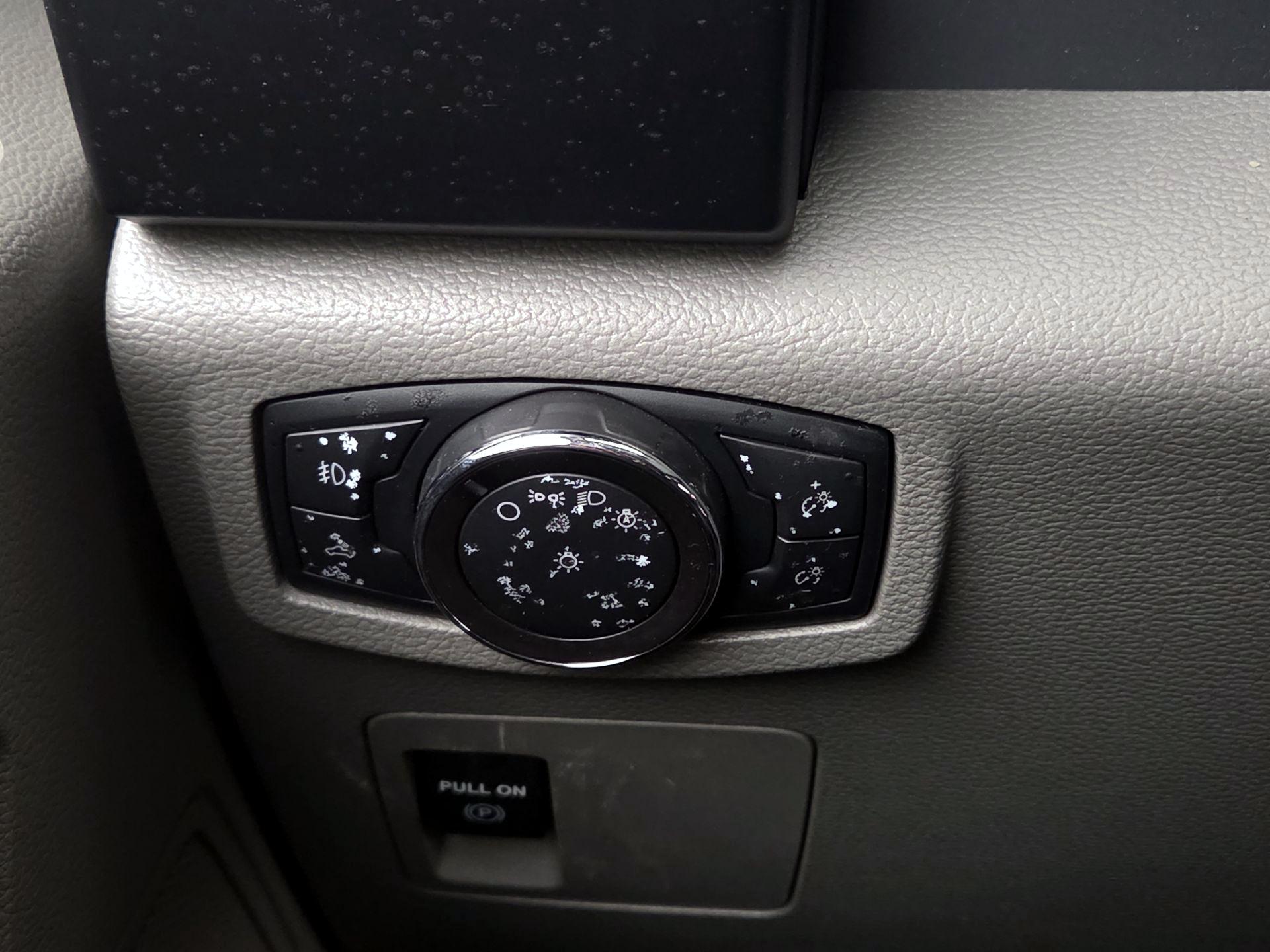 Thumbnail: 2018 Ford F-150 - 13