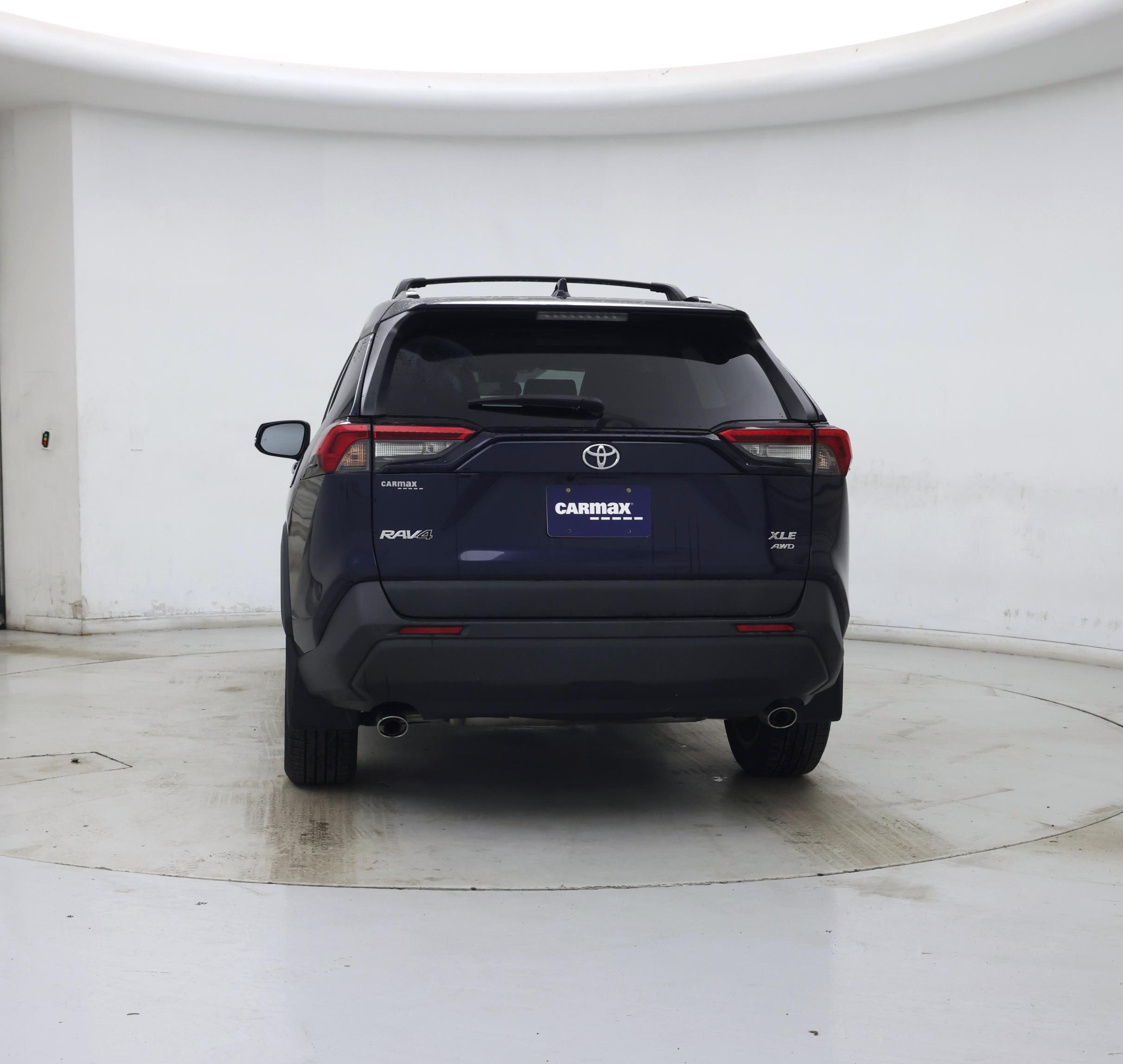 Thumbnail: 2019 Toyota RAV4 - 6