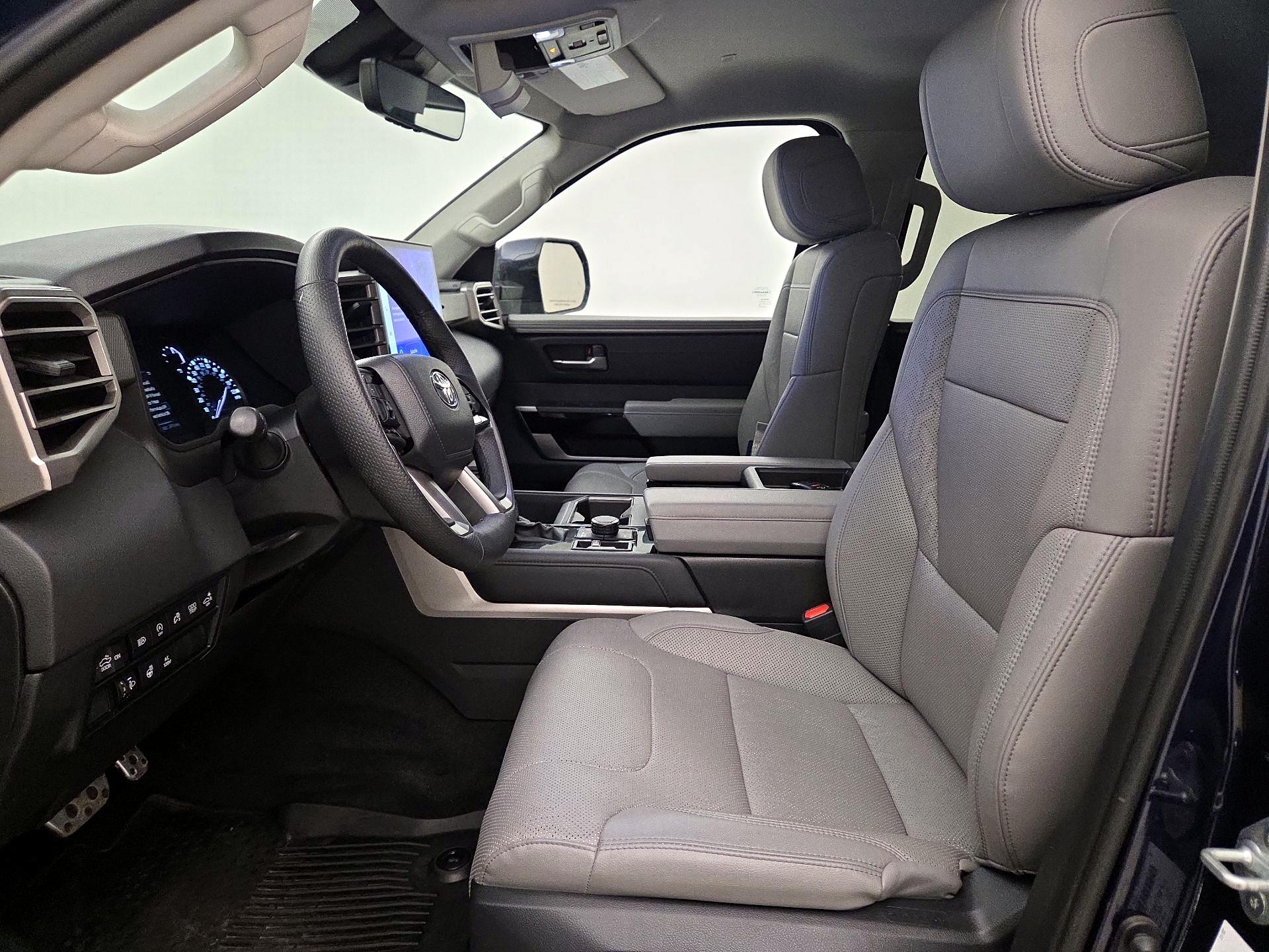 Thumbnail: 2023 Toyota Tundra - 11