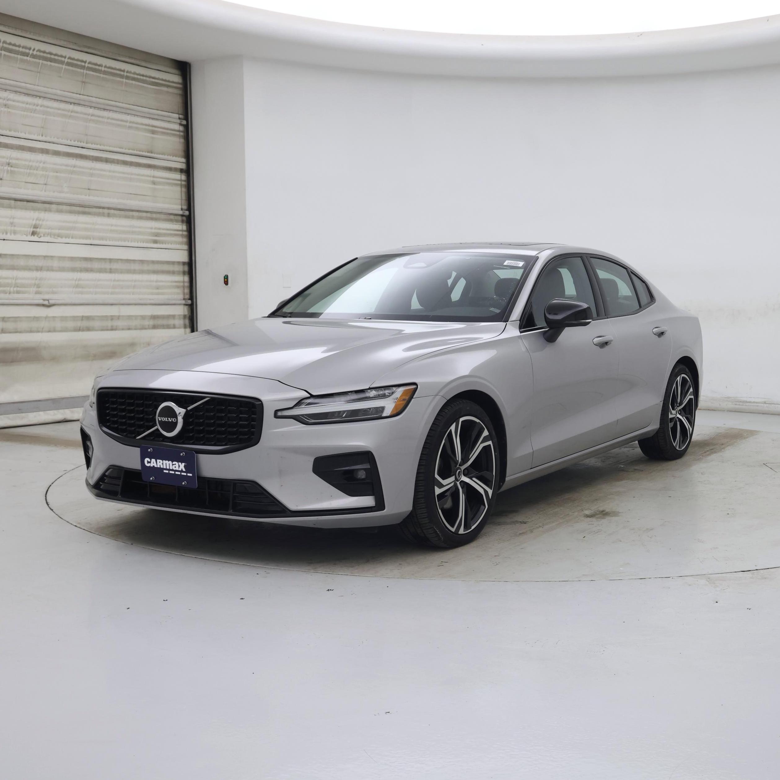 Thumbnail: 2024 Volvo S60 - 4