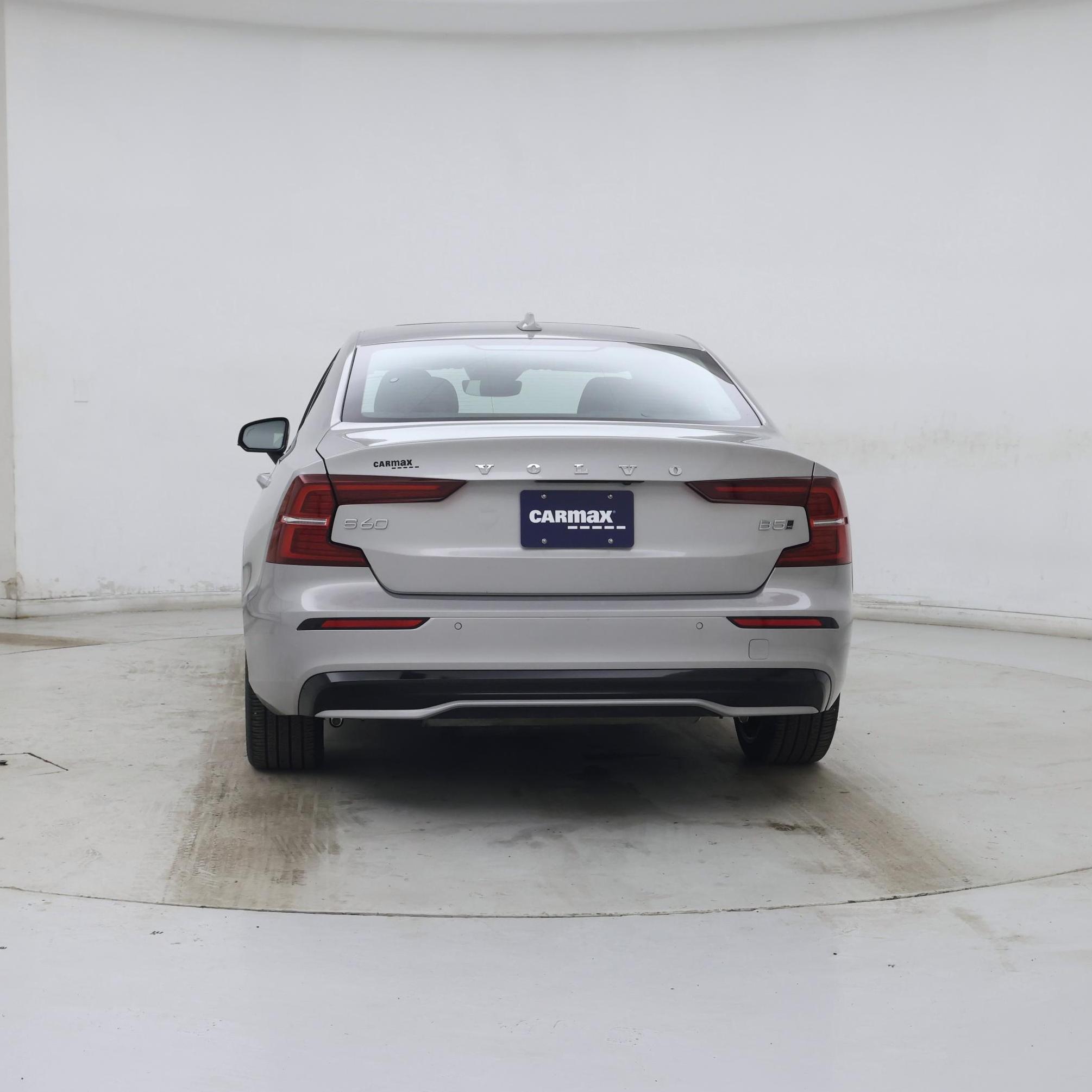 Thumbnail: 2024 Volvo S60 - 6