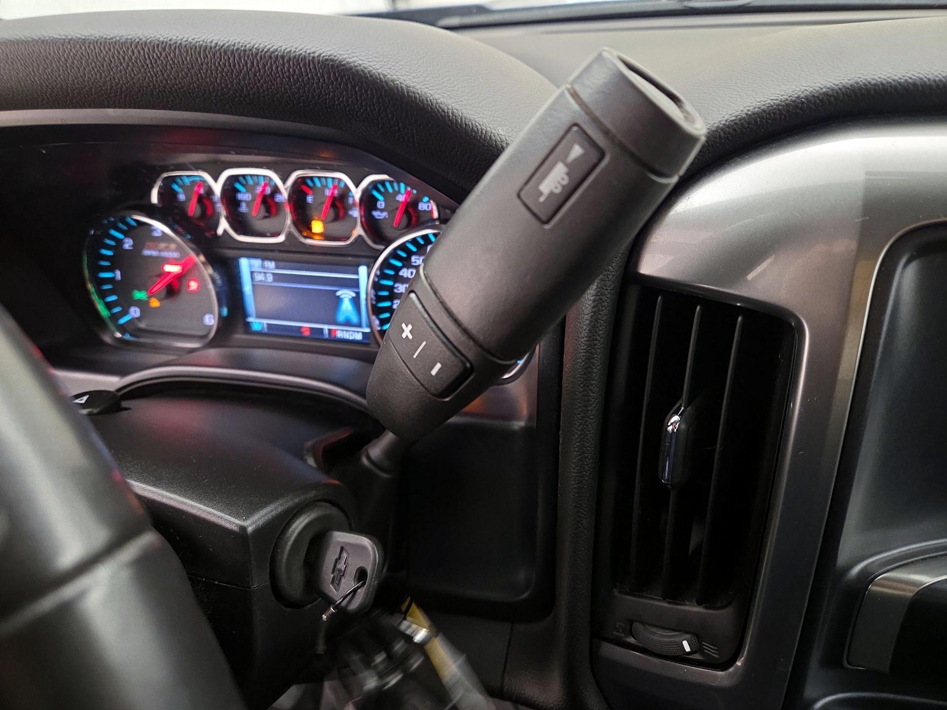 Thumbnail: 2016 Chevrolet Silverado 1500 - 17