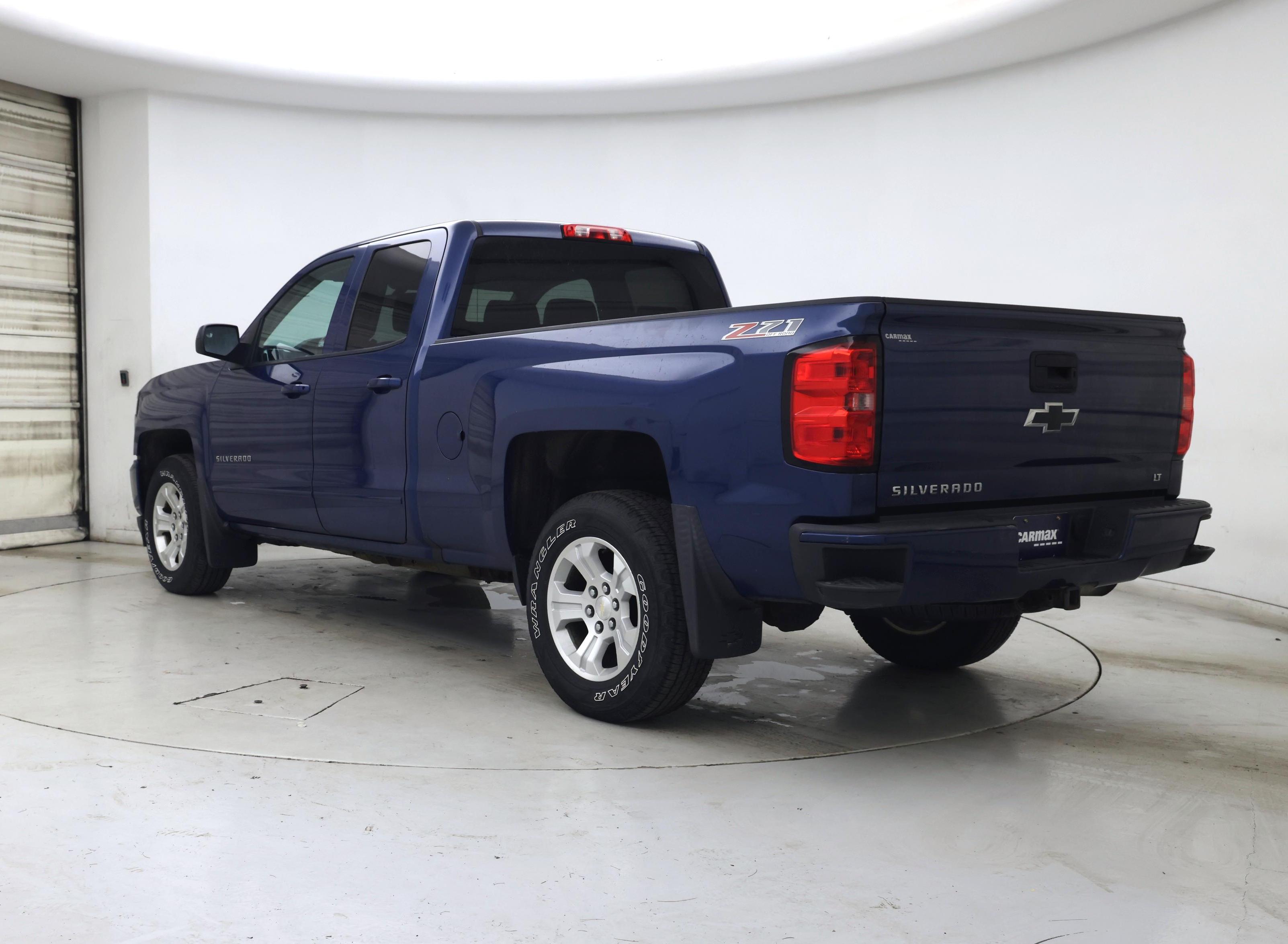 Thumbnail: 2016 Chevrolet Silverado 1500 - 2