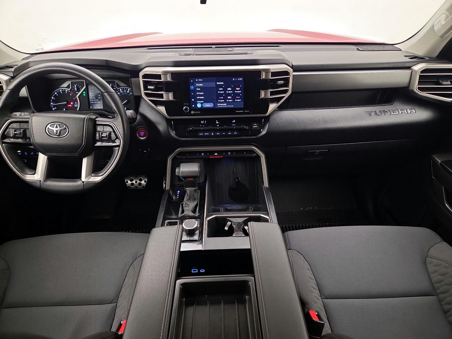 Thumbnail: 2024 Toyota Tundra - 9