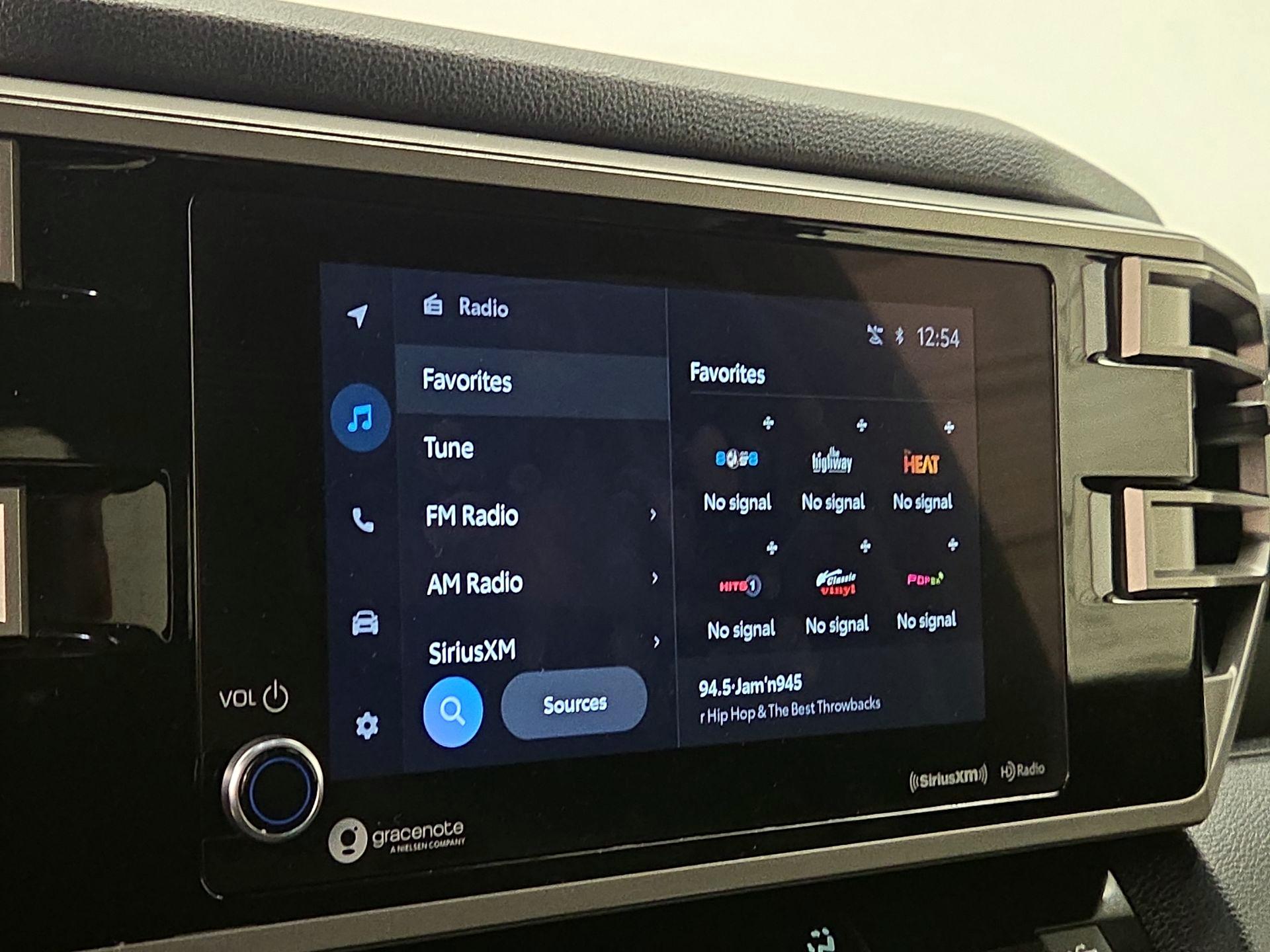 Thumbnail: 2024 Toyota Tundra - 15