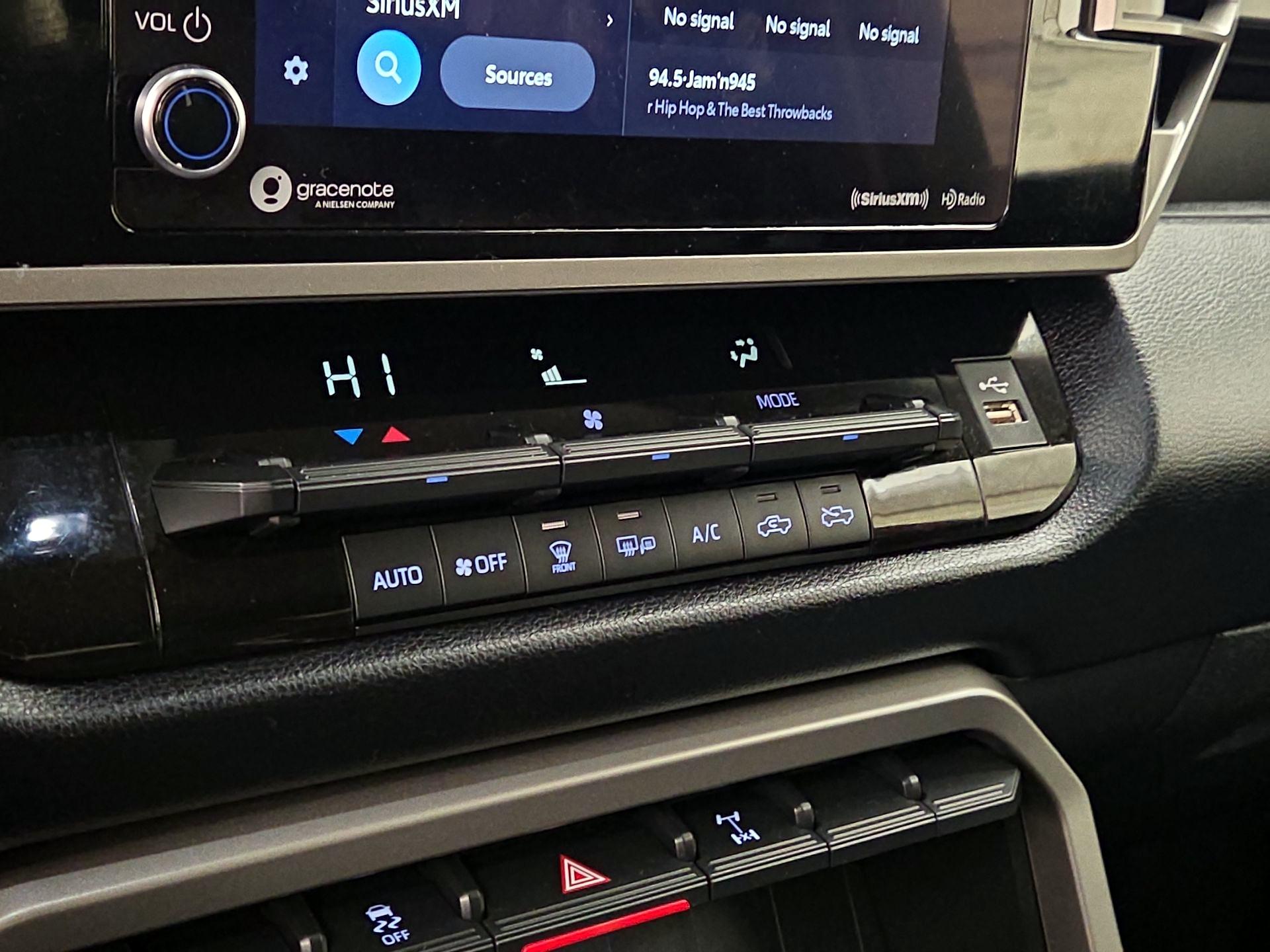 Thumbnail: 2024 Toyota Tundra - 16