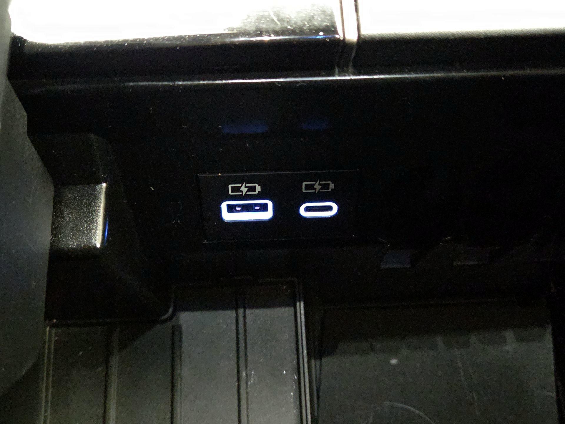 Thumbnail: 2024 Toyota Tundra - 18