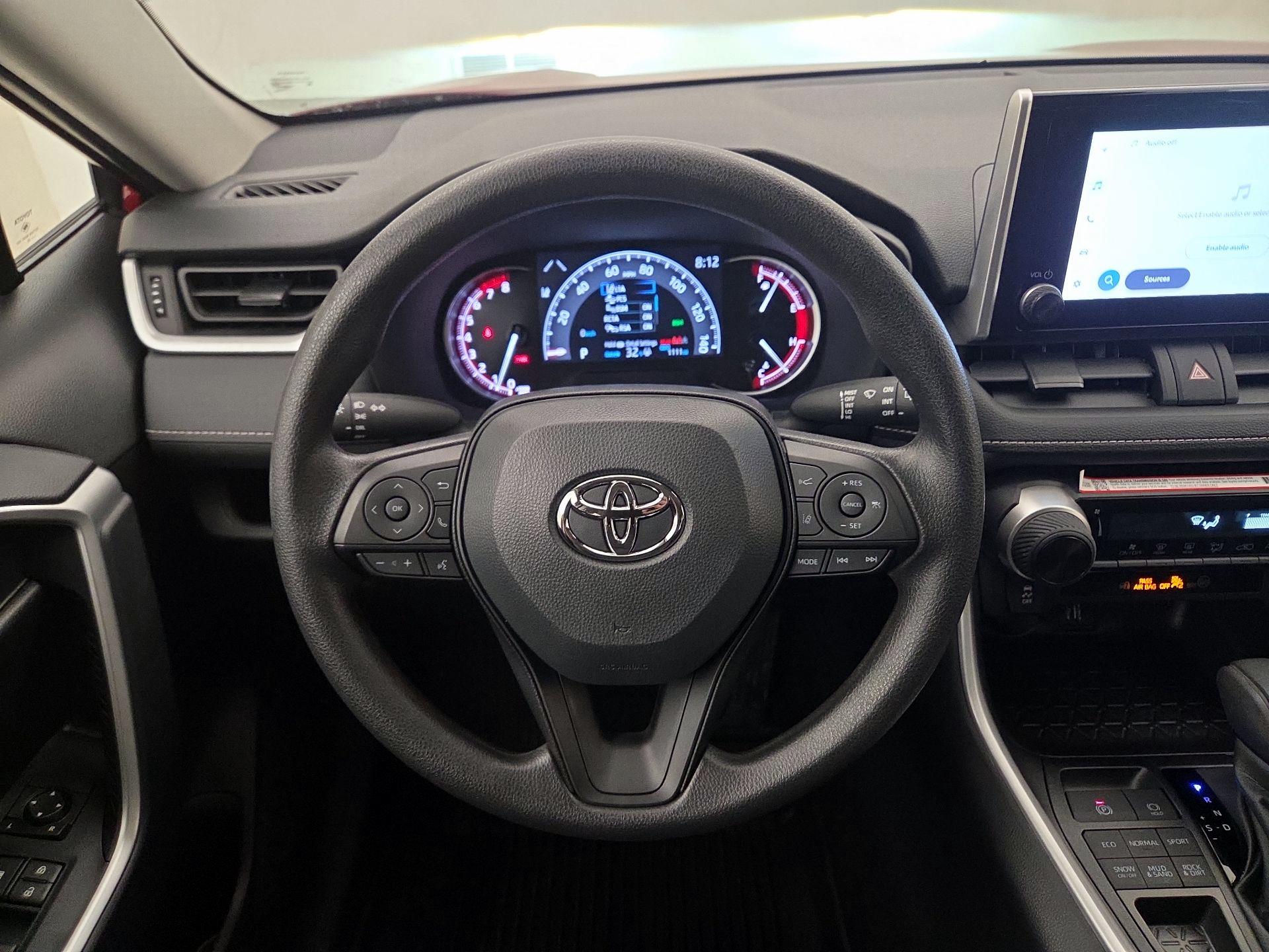 Thumbnail: 2025 Toyota RAV4 - 10