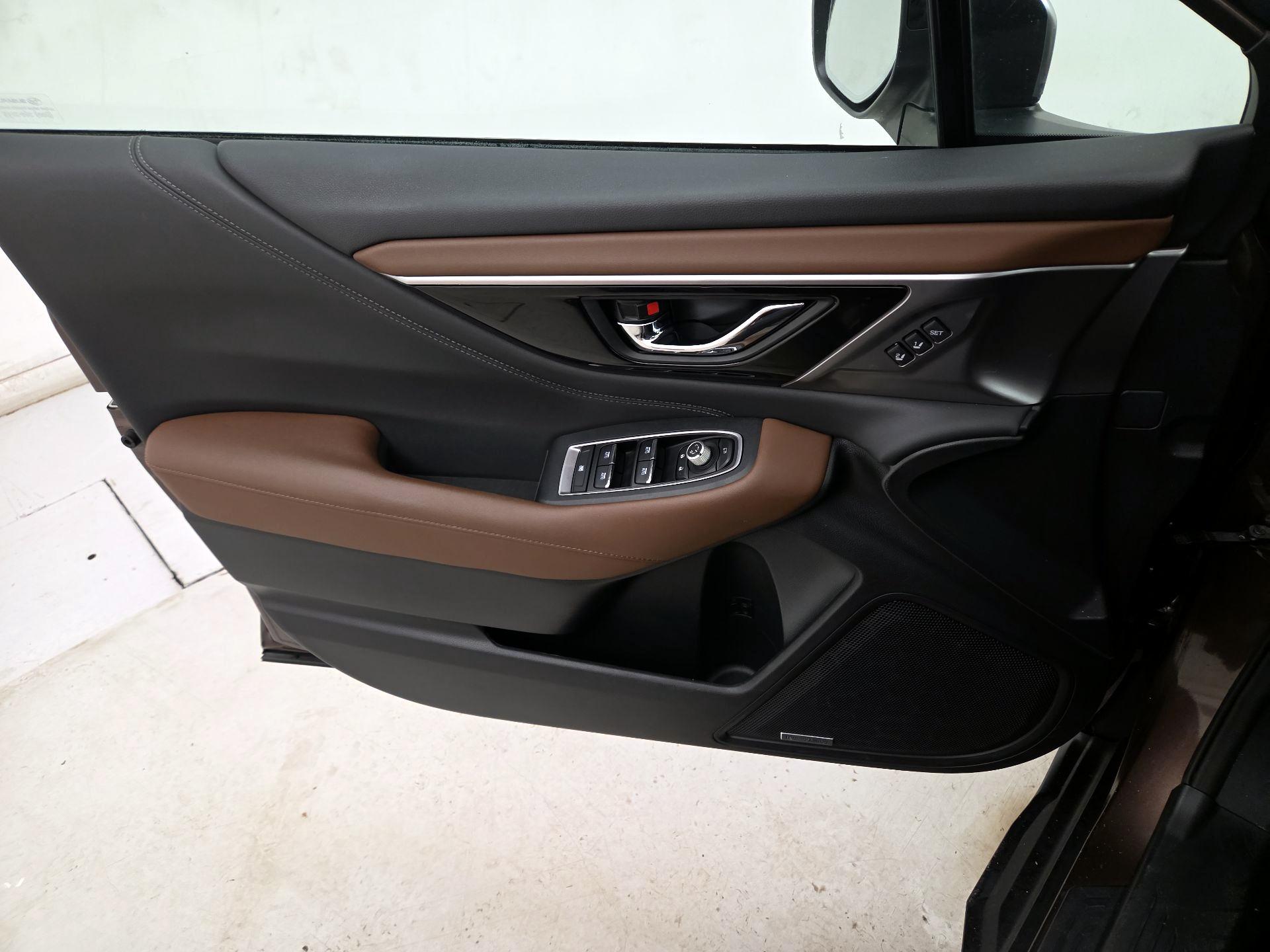 Thumbnail: 2022 Subaru Outback - 12