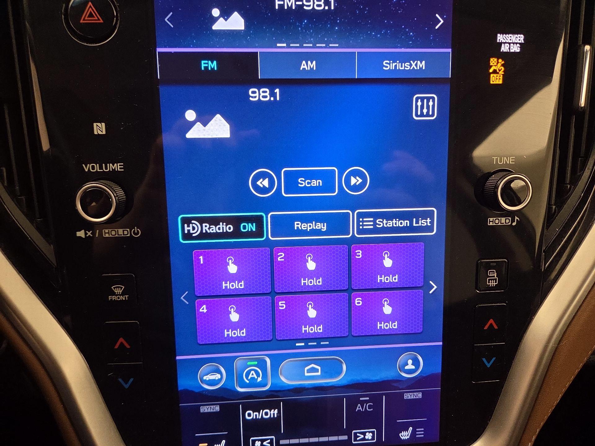 Thumbnail: 2022 Subaru Outback - 16