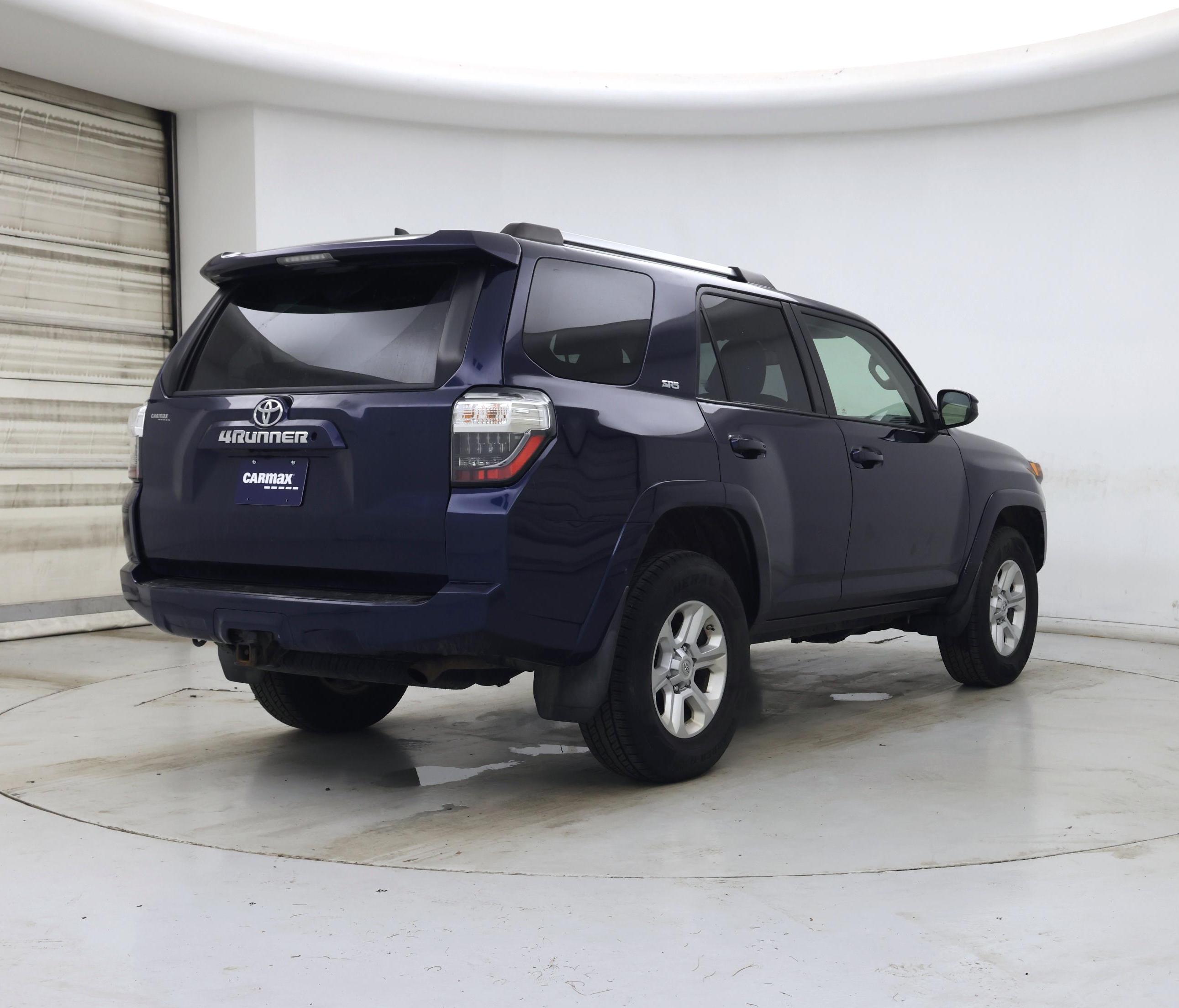 Thumbnail: 2021 Toyota 4Runner - 8