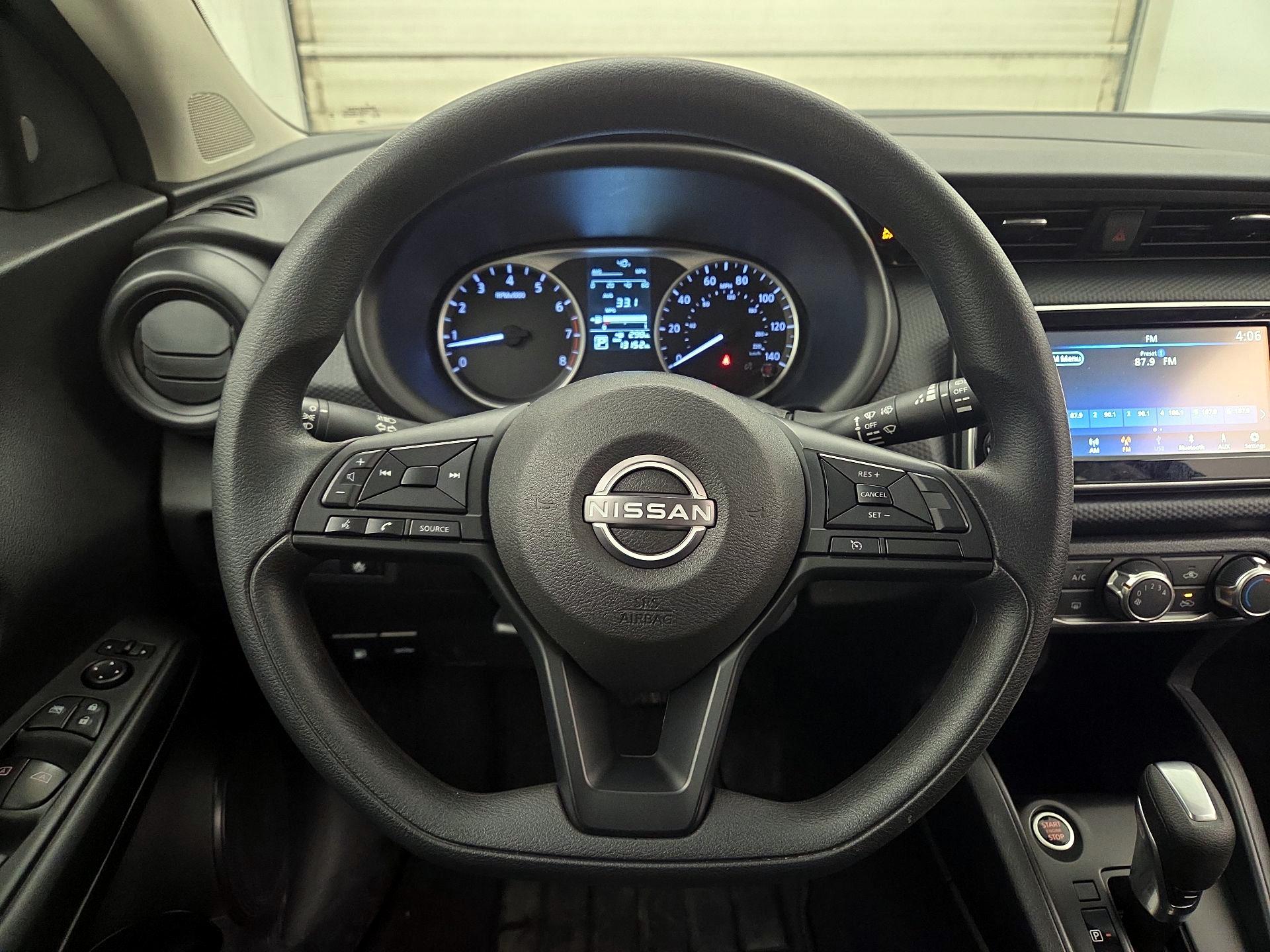 Thumbnail: 2024 Nissan Kicks - 10