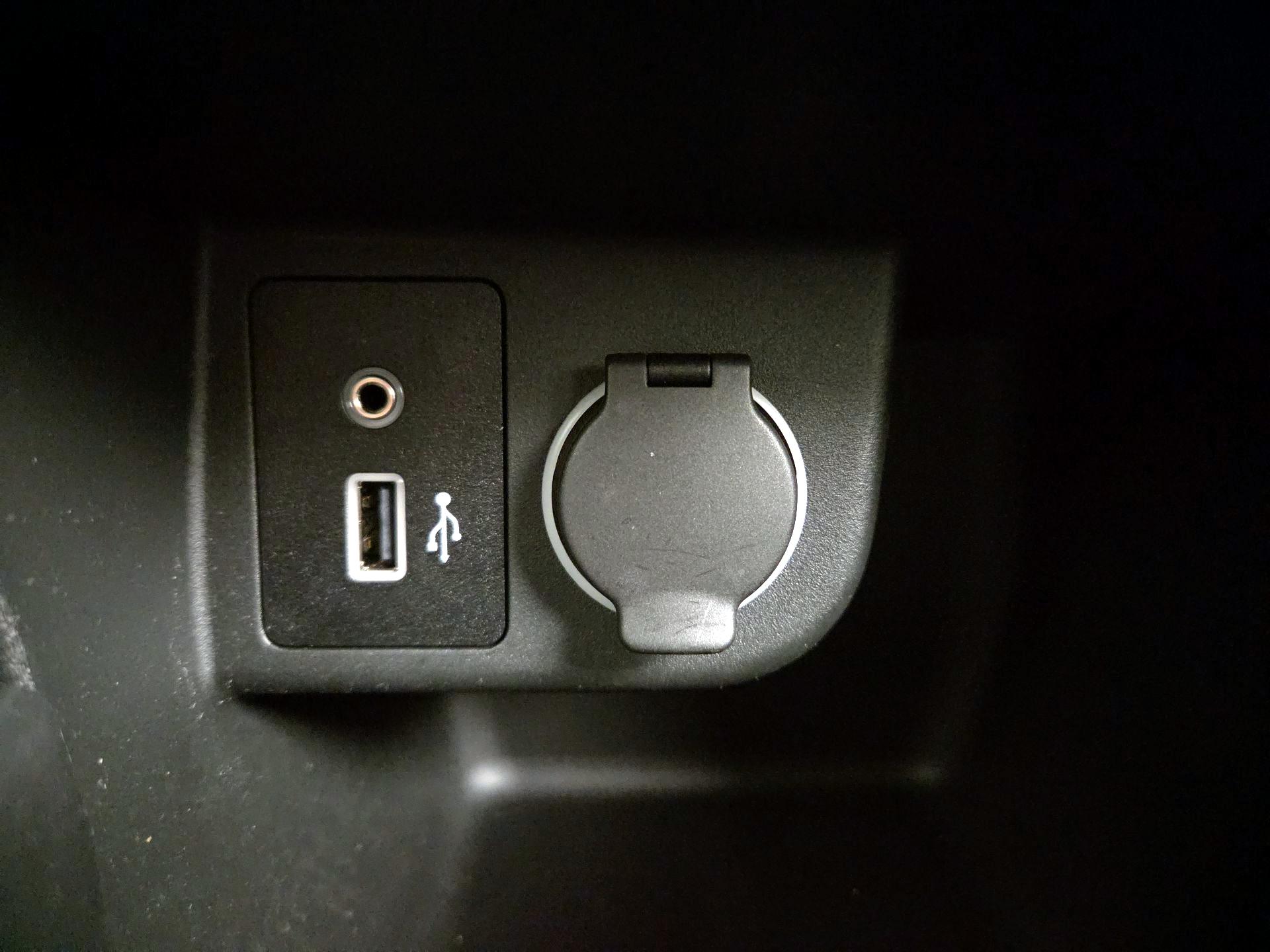 Thumbnail: 2024 Nissan Kicks - 18