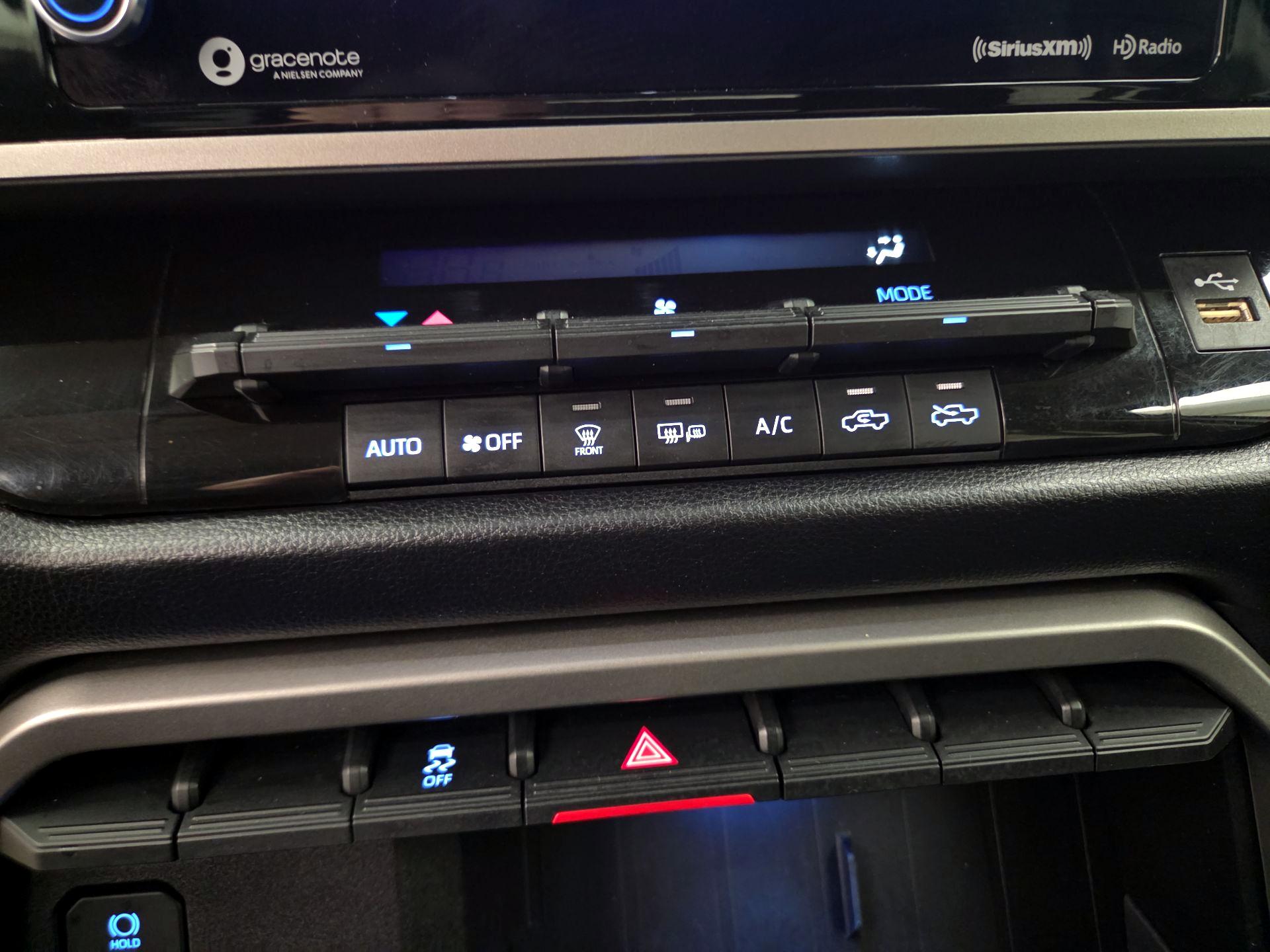 Thumbnail: 2022 Toyota Tundra - 16