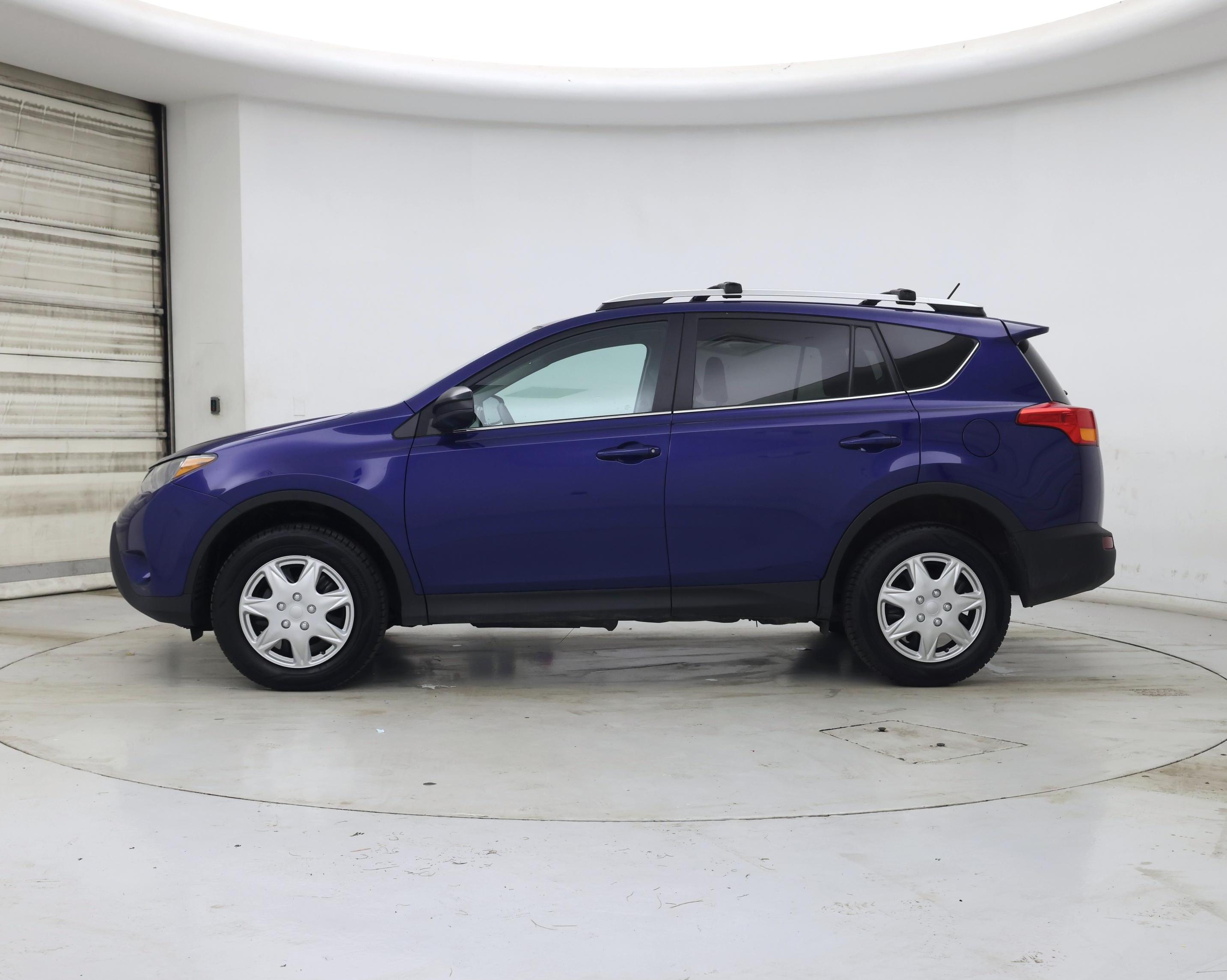 Thumbnail: 2014 Toyota RAV4 - 3