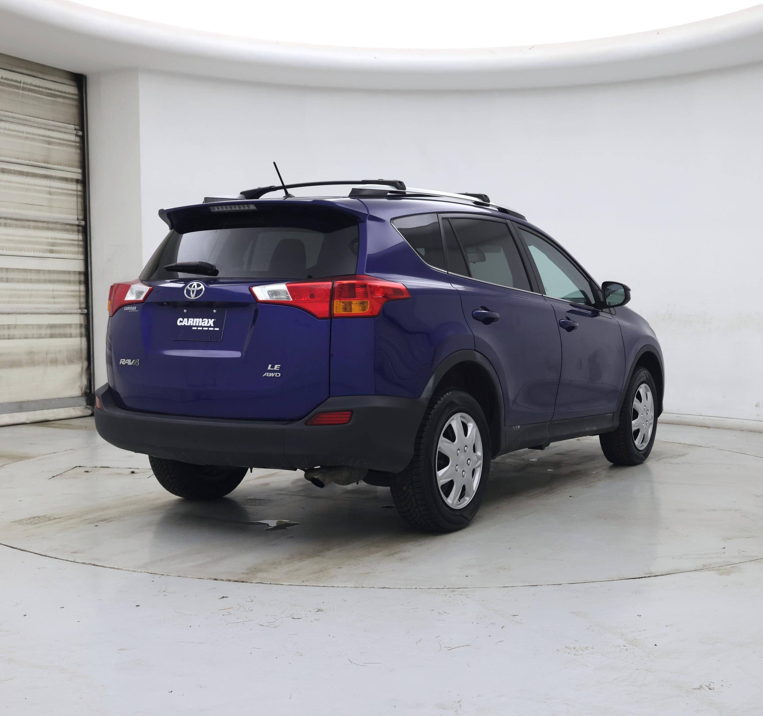 Thumbnail: 2014 Toyota RAV4 - 8