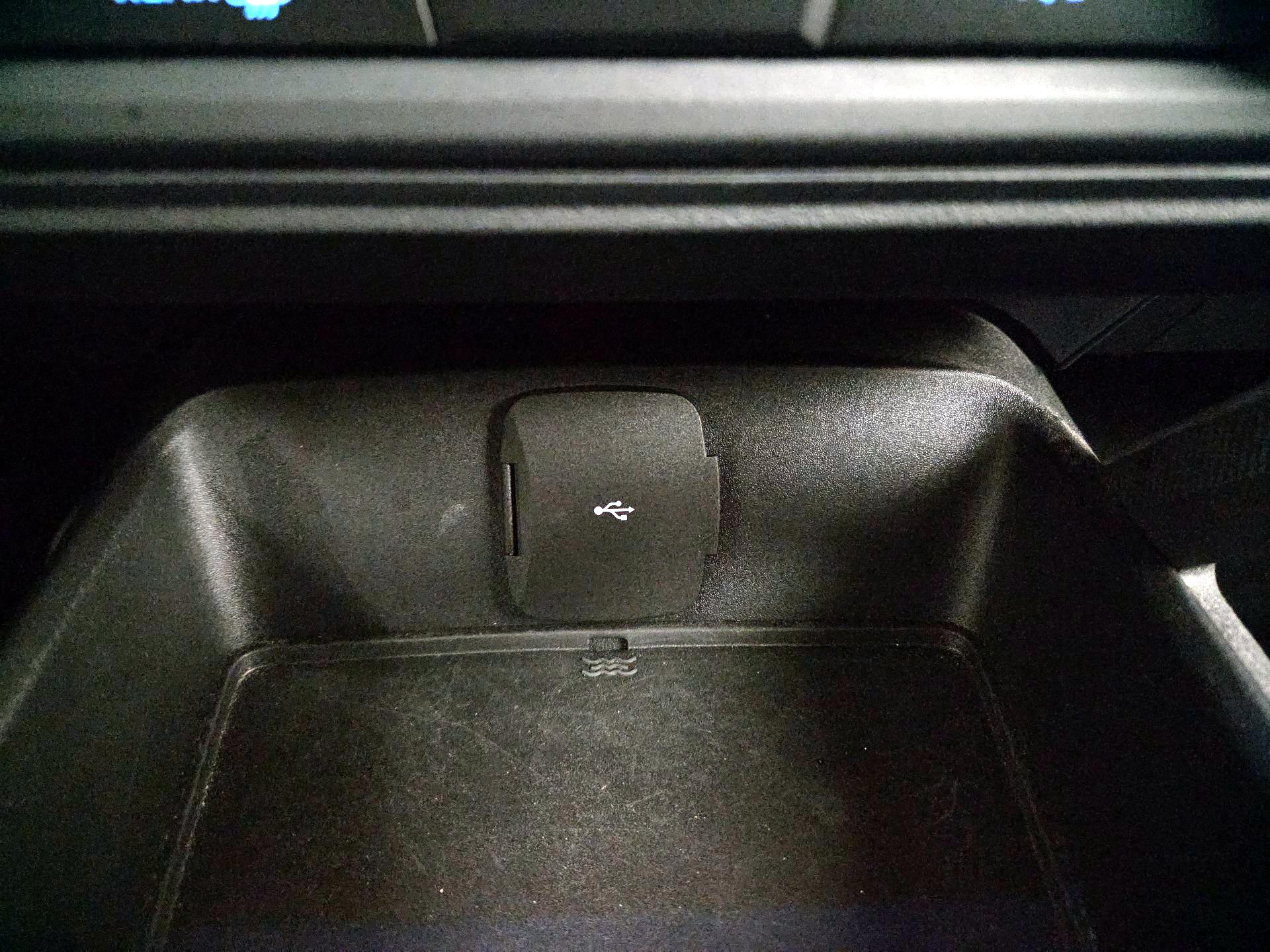 Thumbnail: 2022 Ford Bronco - 18