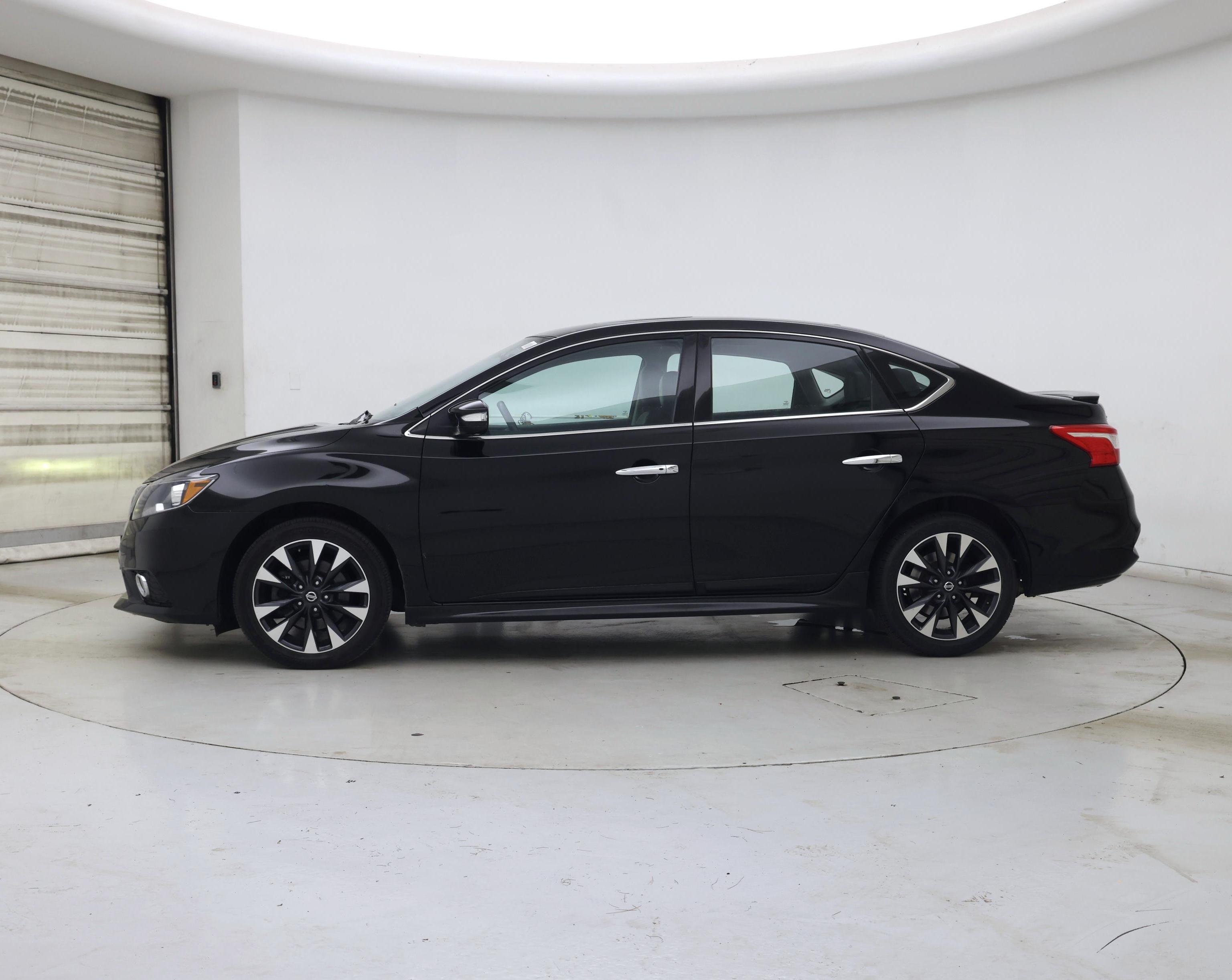 Thumbnail: 2017 Nissan Sentra - 3