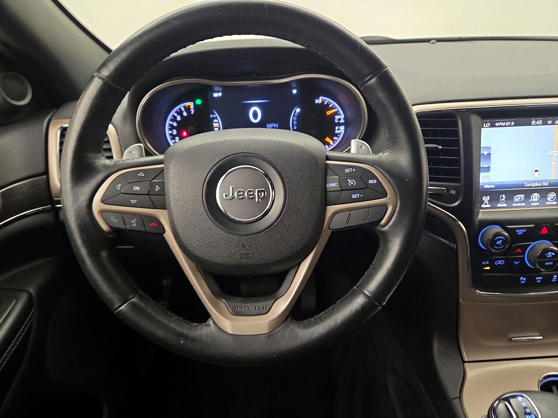 Thumbnail: 2015 Jeep Grand Cherokee - 10