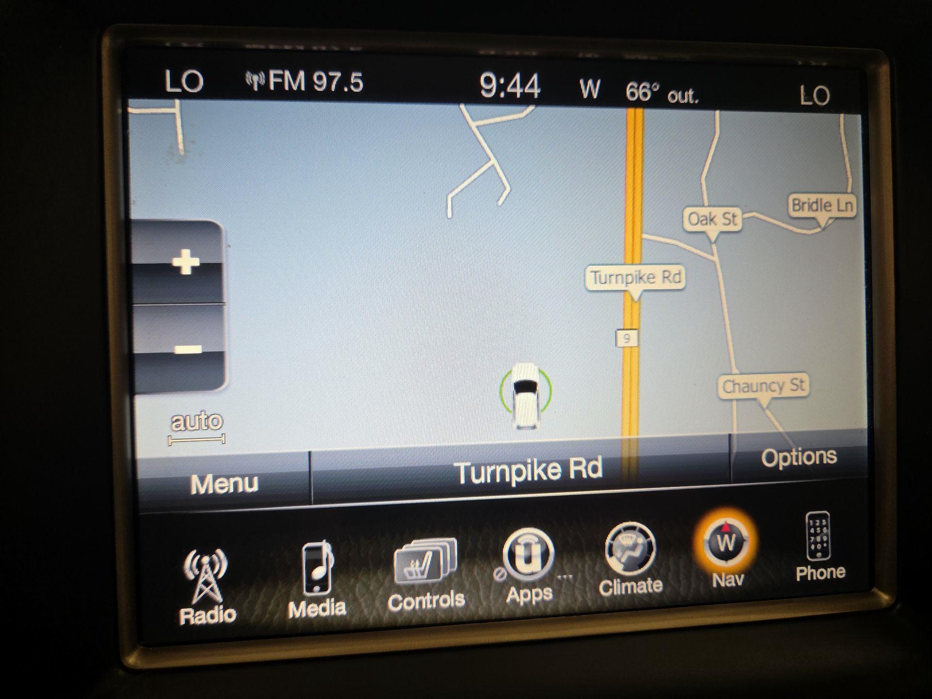 Thumbnail: 2015 Jeep Grand Cherokee - 14