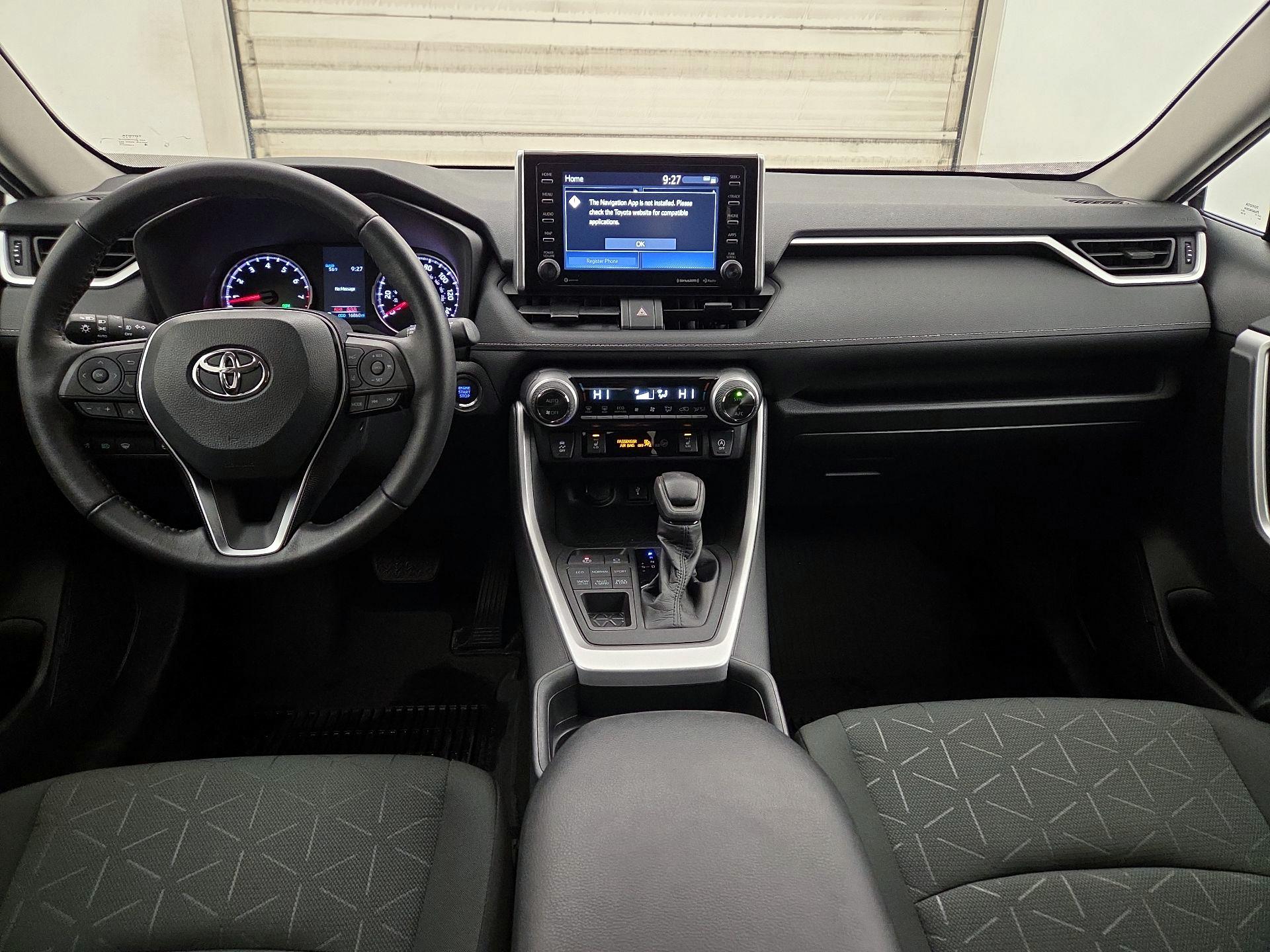 Thumbnail: 2021 Toyota RAV4 - 9