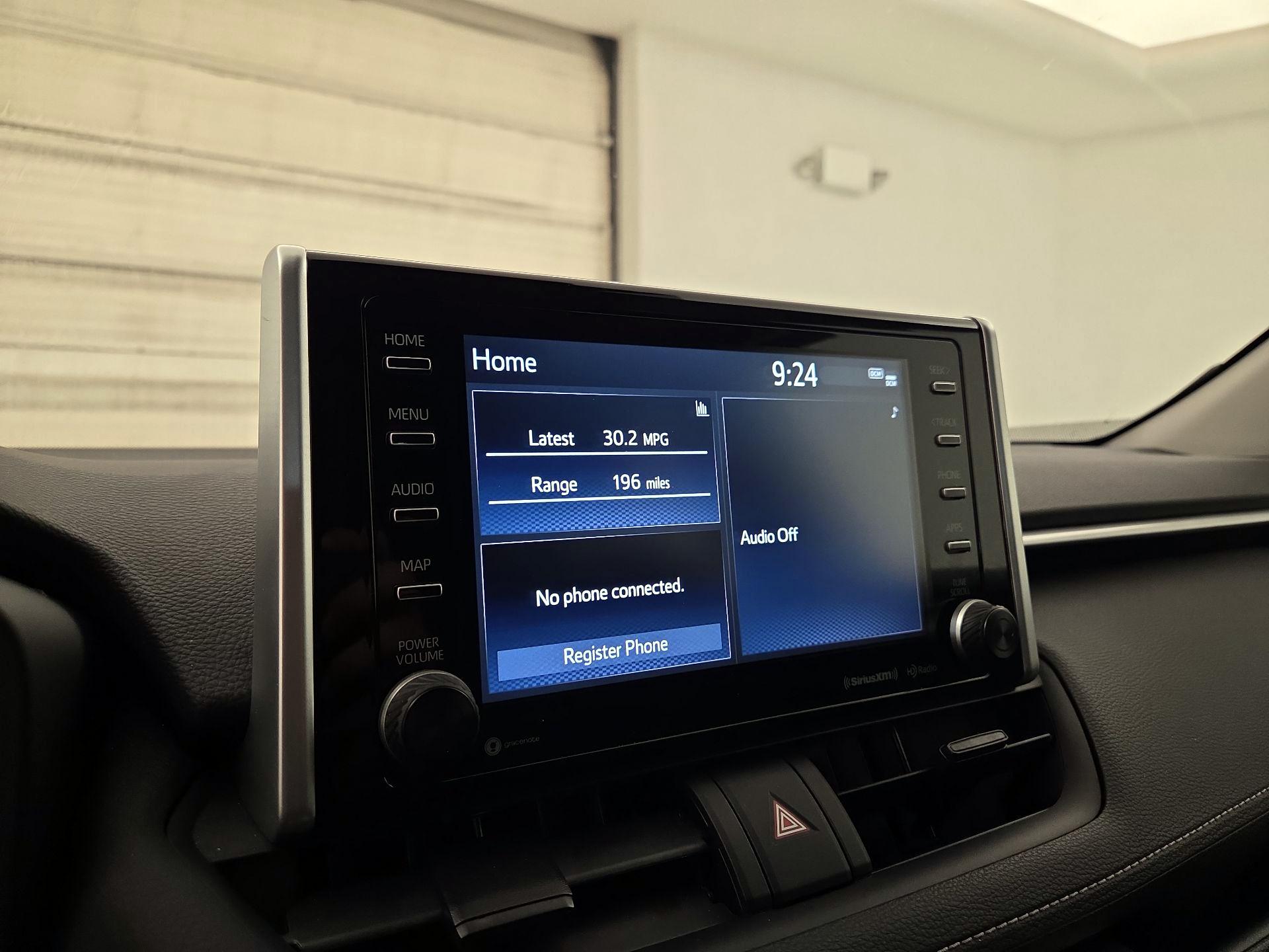 Thumbnail: 2021 Toyota RAV4 - 15