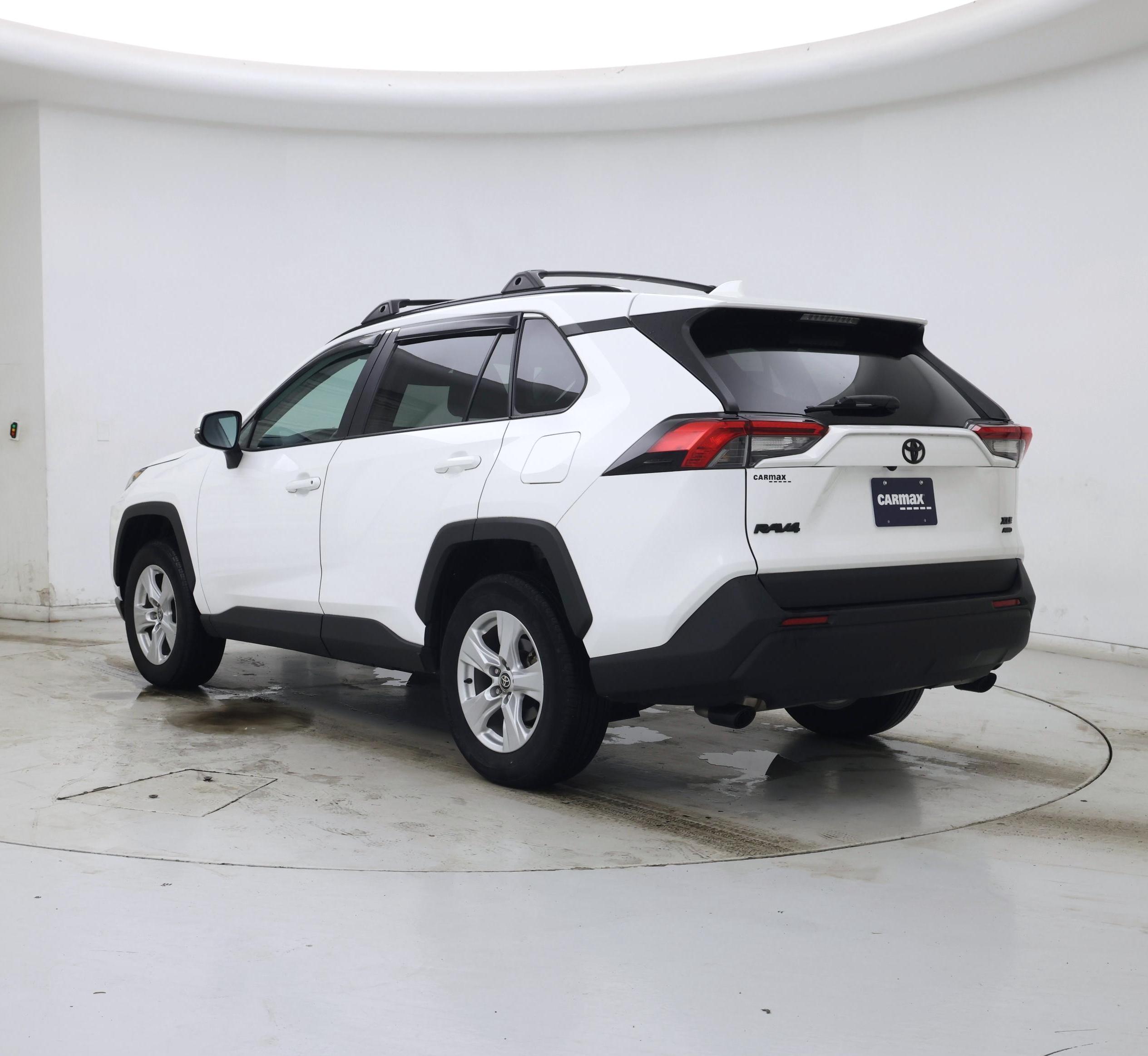 Thumbnail: 2021 Toyota RAV4 - 2
