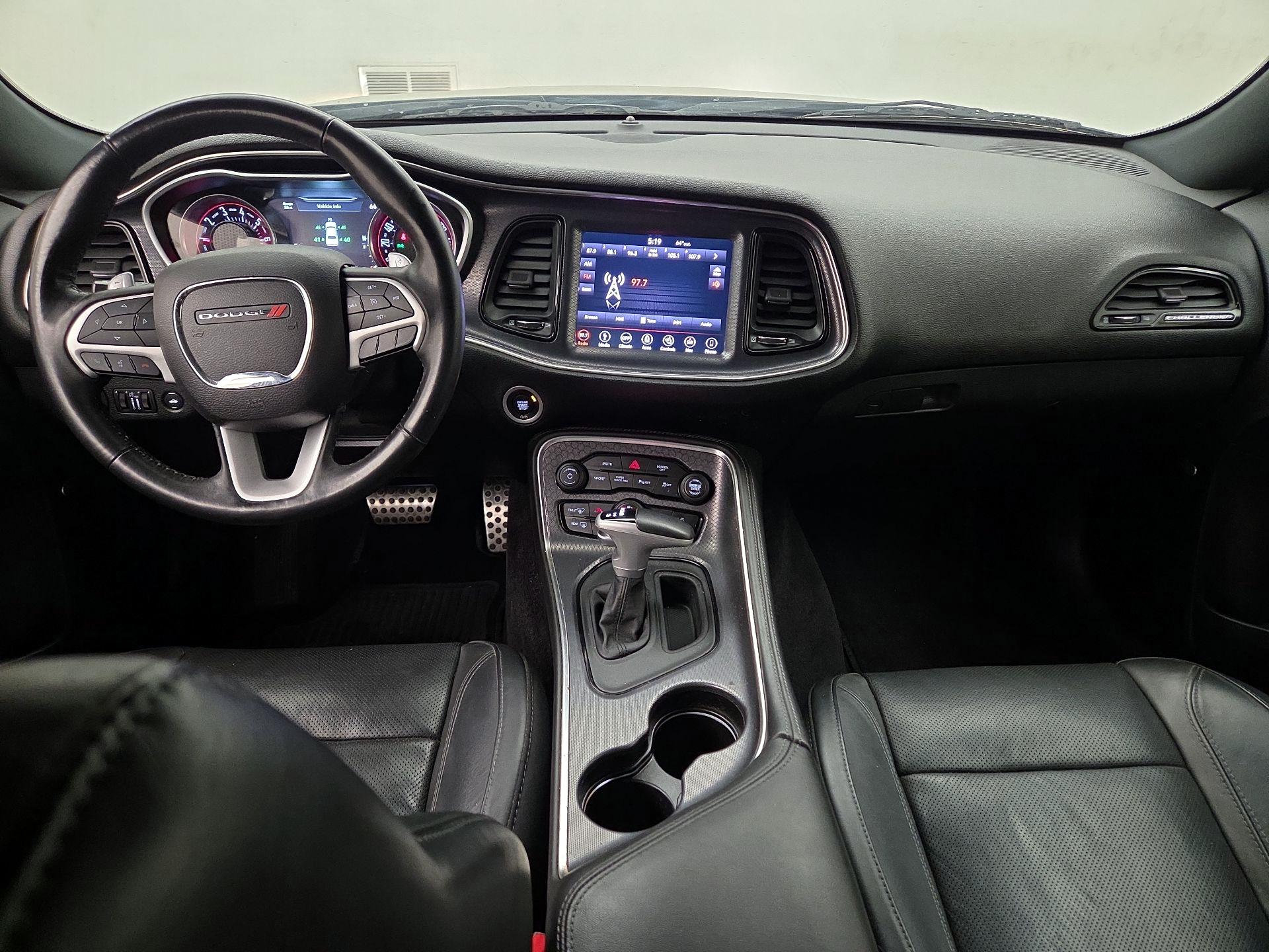 Thumbnail: 2018 Dodge Challenger - 9