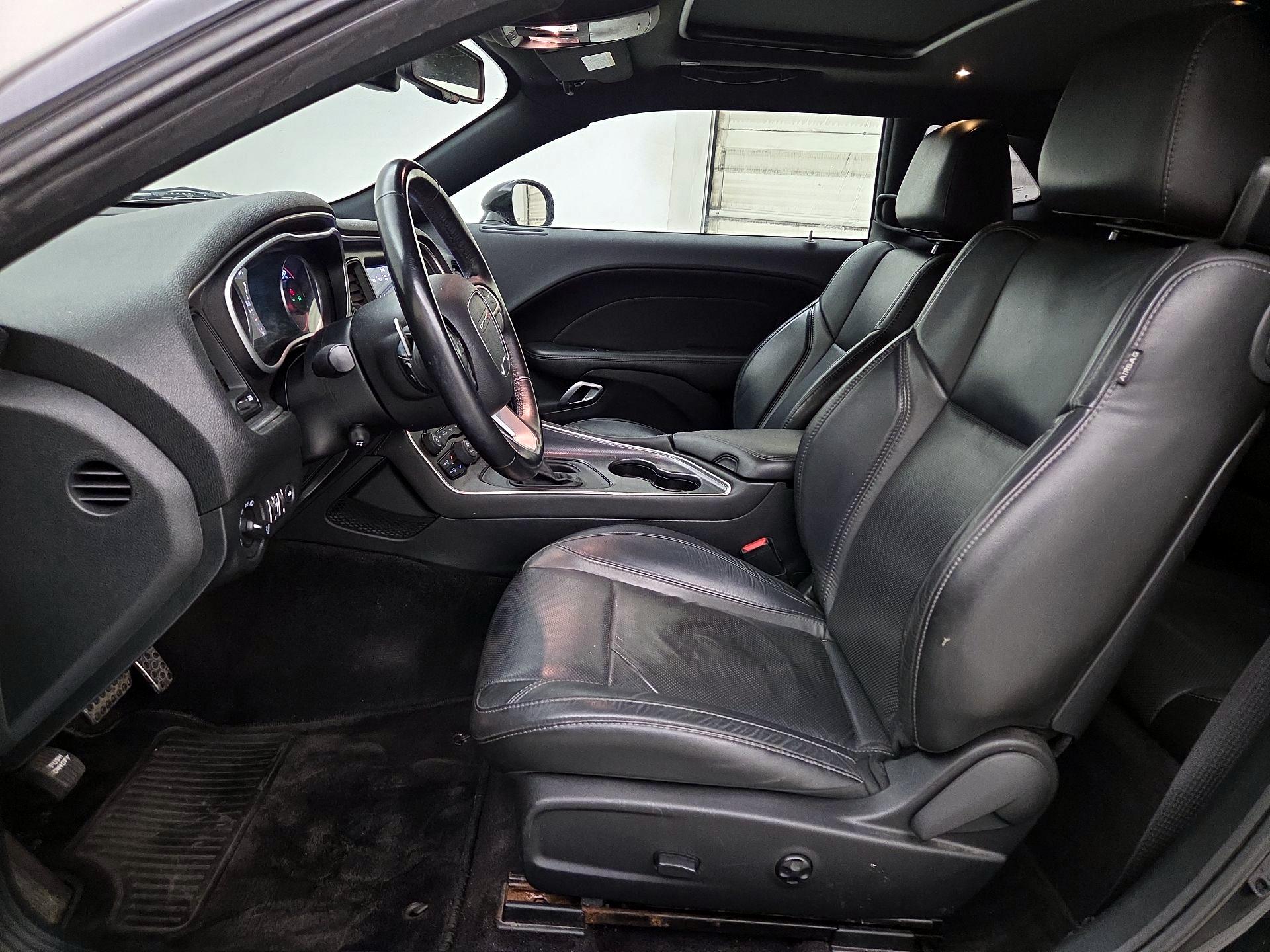 Thumbnail: 2018 Dodge Challenger - 11