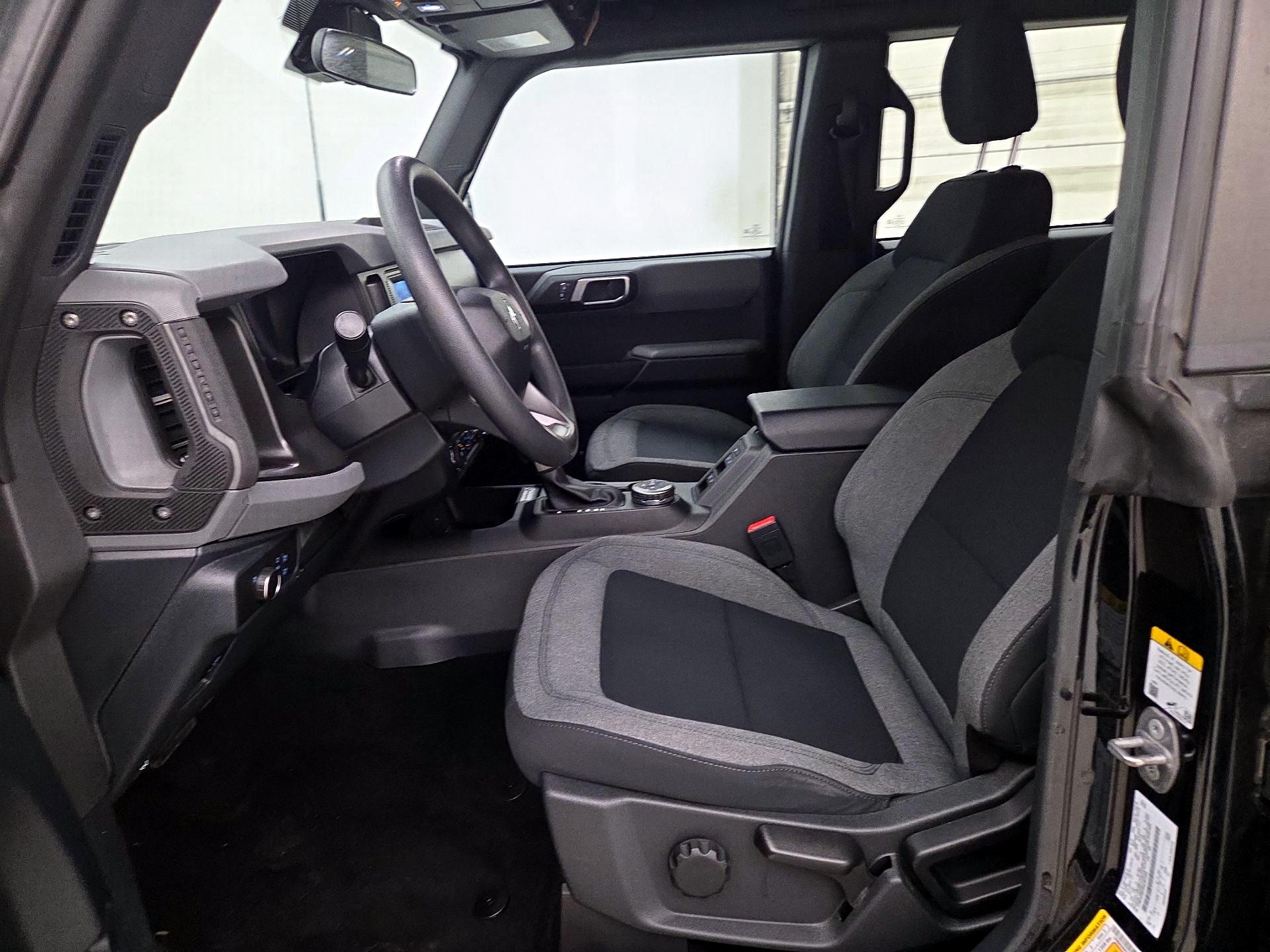 Thumbnail: 2022 Ford Bronco - 11